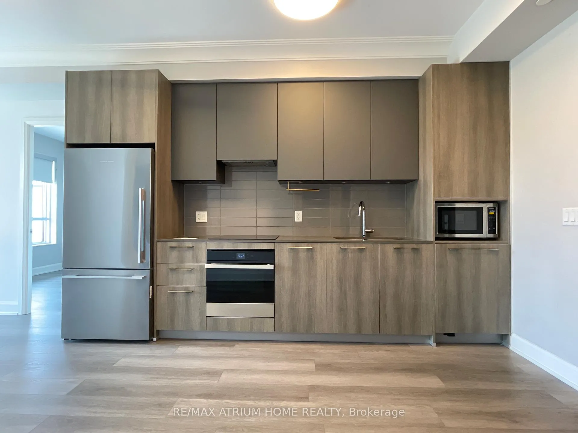 Photo 1 of Unit 202, 8 Water Walk Drive, Markham, Unionville — HOMEH