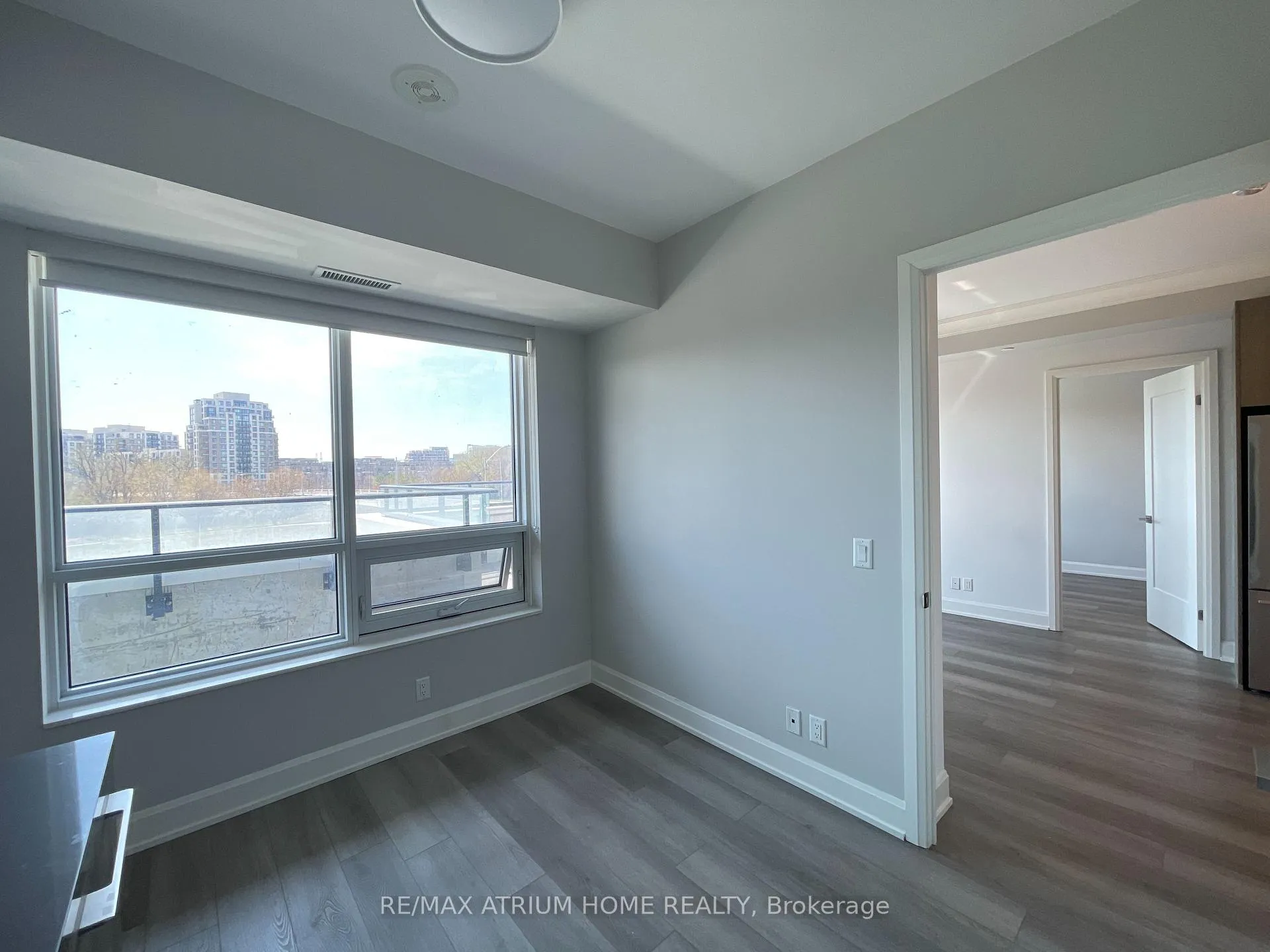 Photo 7 of Unit 202, 8 Water Walk Drive, Markham, Unionville — HOMEH