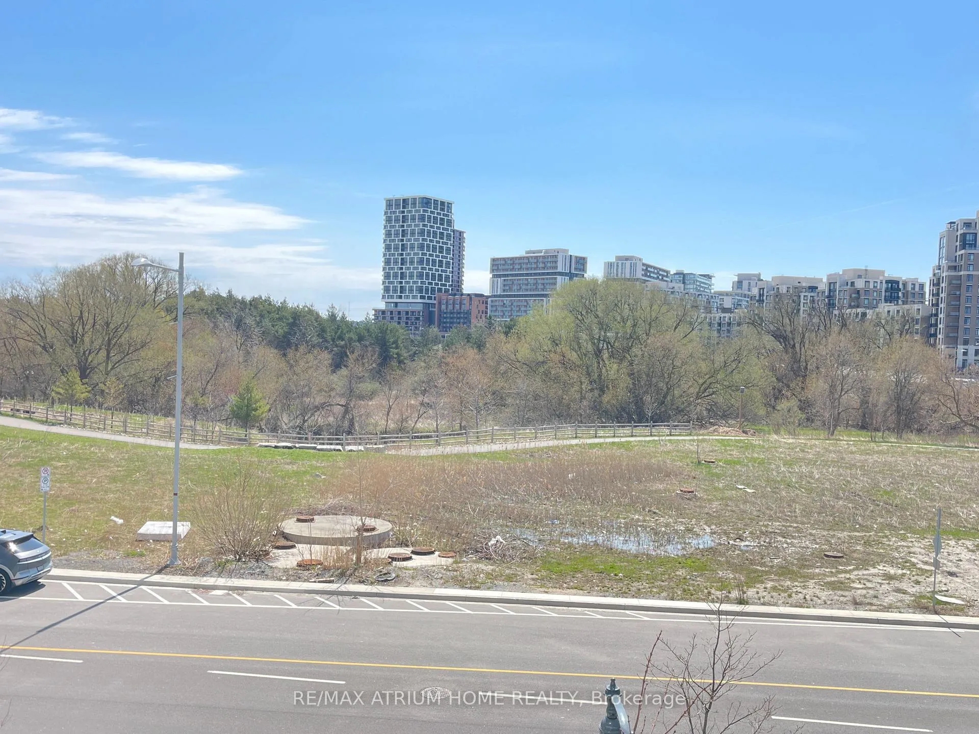 Photo 11 of Unit 202, 8 Water Walk Drive, Markham, Unionville — HOMEH