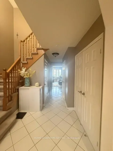 Photo 4 of 61 Redondo Drive, Vaughan, Beverley Glen — HOMEH