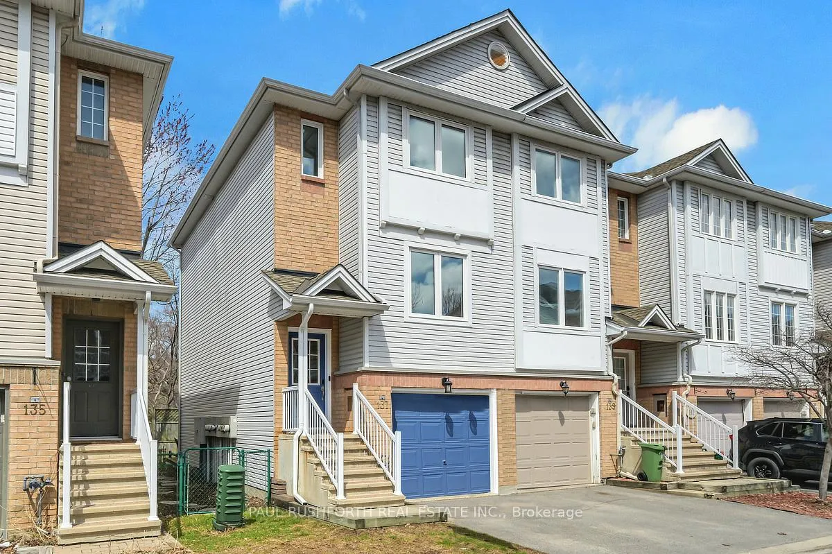 Photo 1 of 137 Fordham Private, Ottawa, Central Park — HOMEH