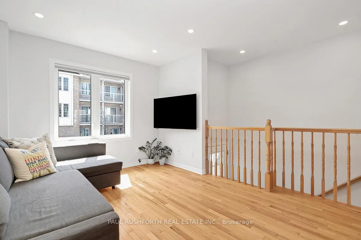 Photo 6 of 137 Fordham Private, Ottawa, Central Park — HOMEH
