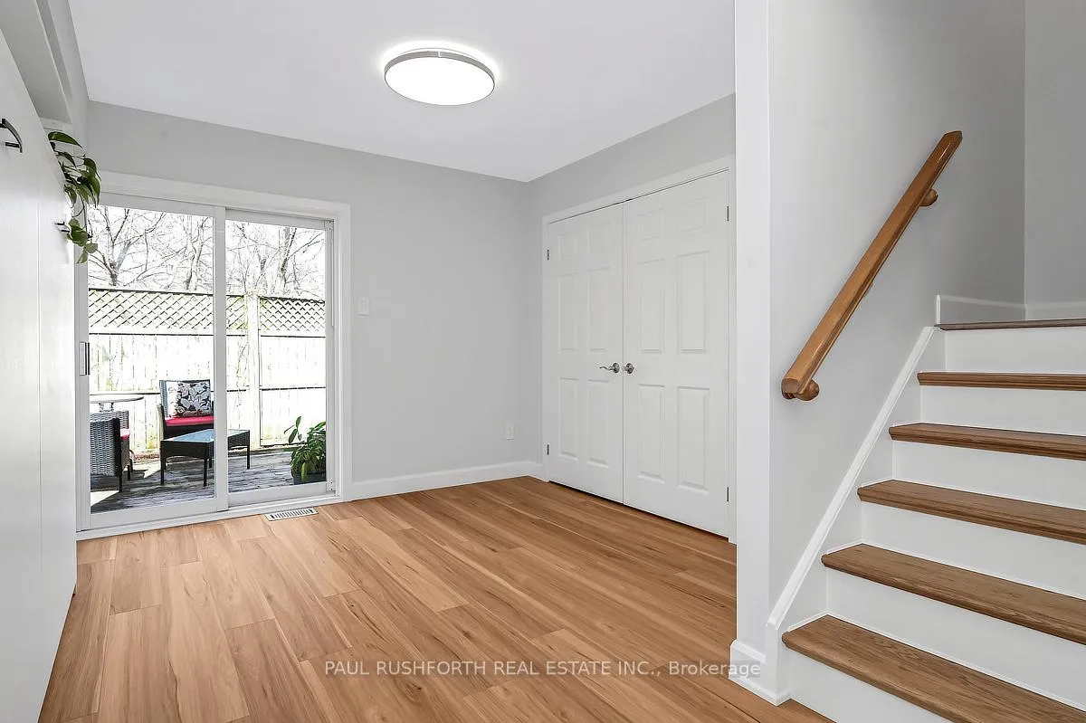 Photo 24 of 137 Fordham Private, Ottawa, Central Park — HOMEH