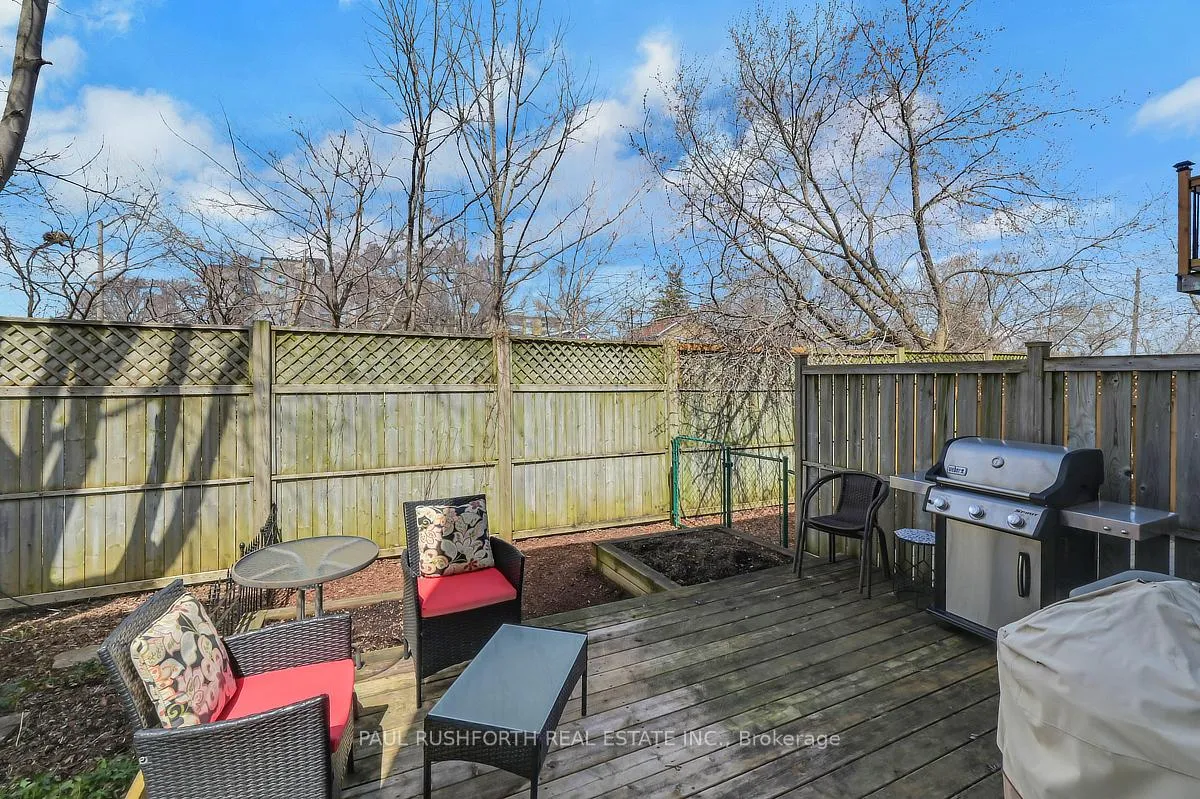 Photo 29 of 137 Fordham Private, Ottawa, Central Park — HOMEH