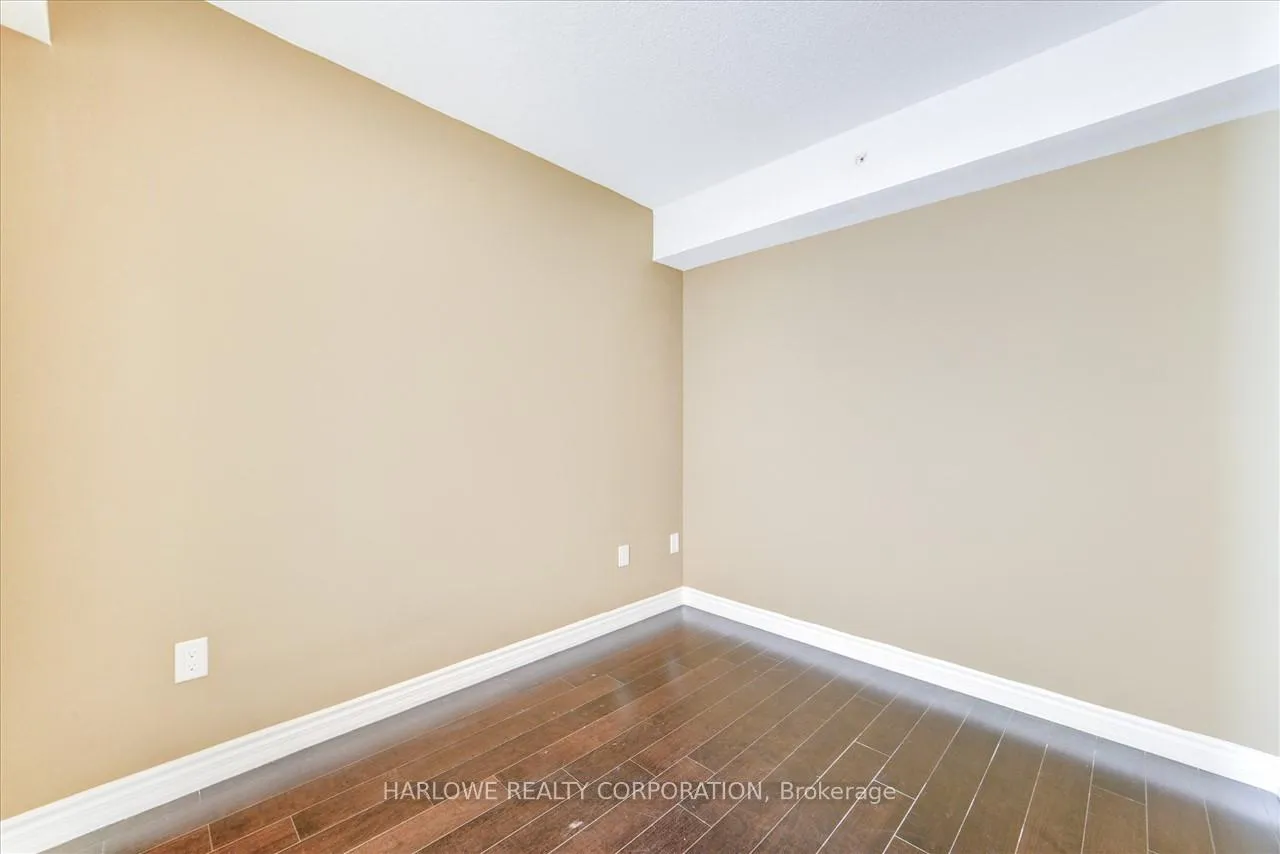 Photo 8 of Unit 824, 386 Yonge Street, Toronto, Bay Street Corridor — HOMEH