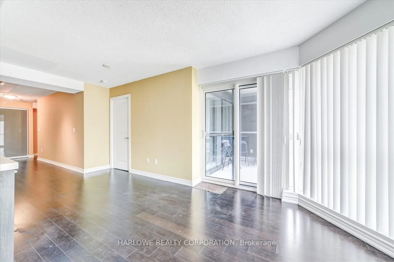 Photo 14 of Unit 824, 386 Yonge Street, Toronto, Bay Street Corridor — HOMEH