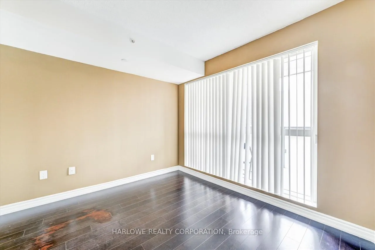 Photo 15 of Unit 824, 386 Yonge Street, Toronto, Bay Street Corridor — HOMEH