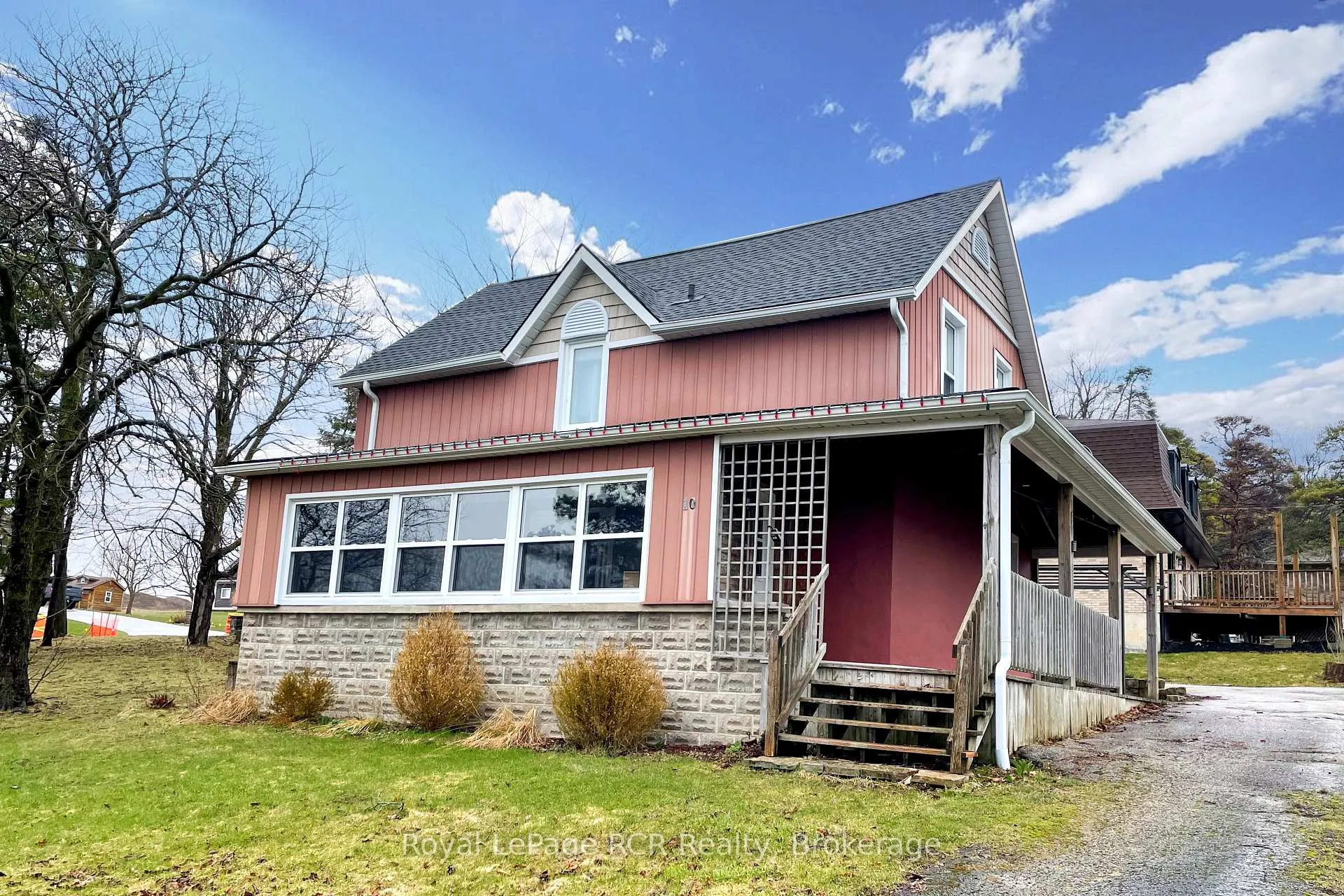 Photo 4 of 10 Walker Street, Brockton — HOMEH
