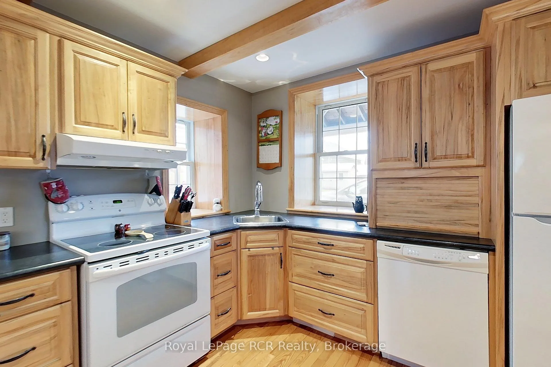 Photo 28 of 10 Walker Street, Brockton — HOMEH