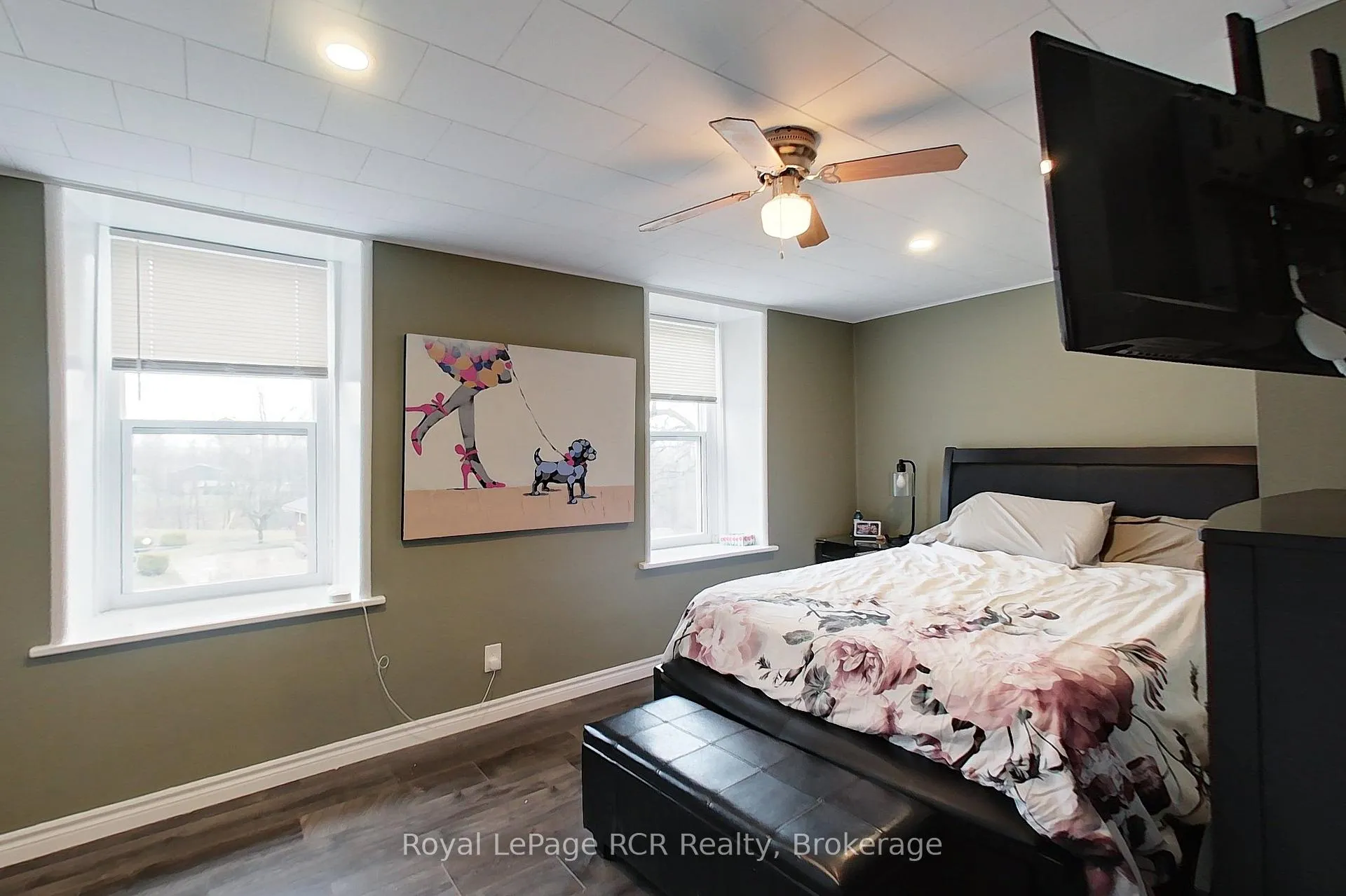 Photo 38 of 10 Walker Street, Brockton — HOMEH
