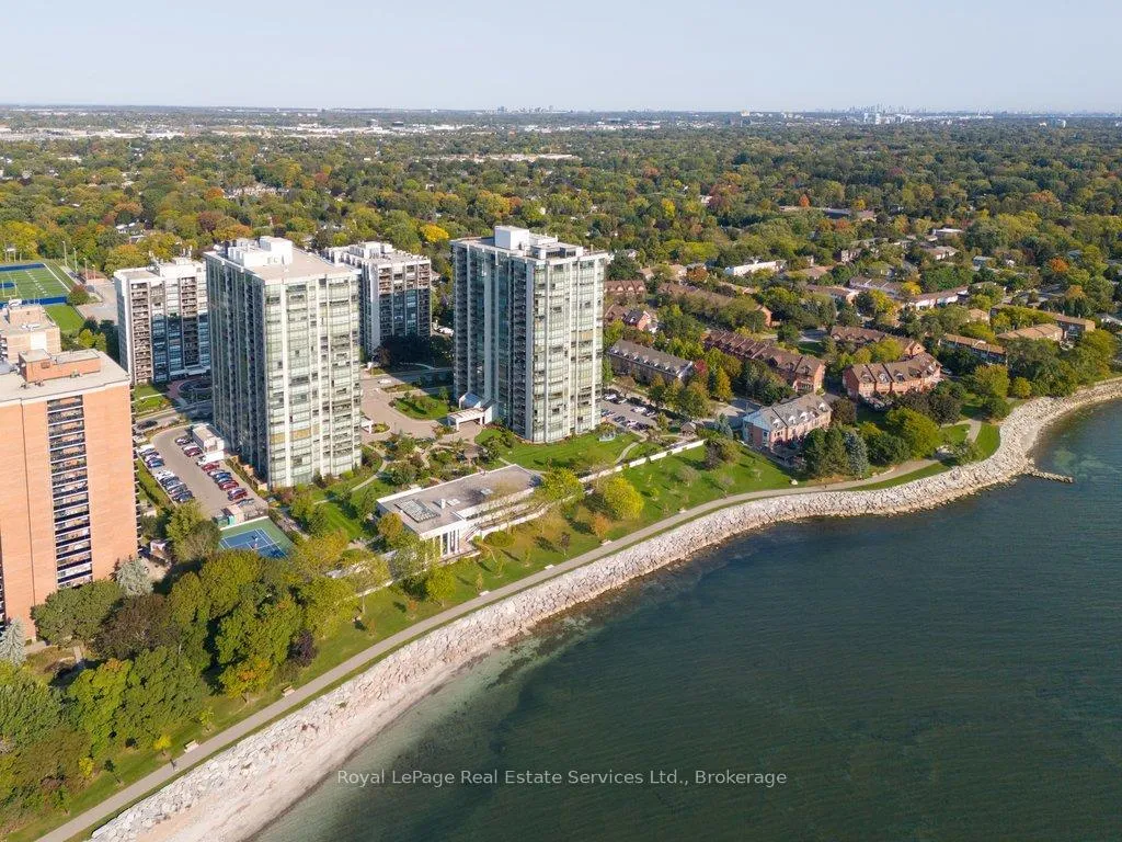 Photo of Unit 208, 2180 Marine Drive