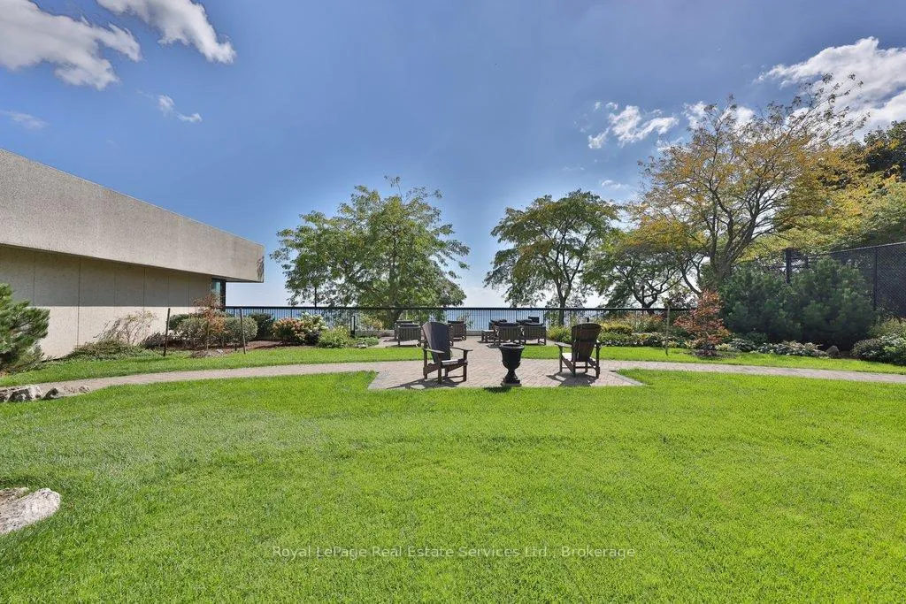 Photo 46 of Unit 208, 2180 Marine Drive, Oakville, Bronte — HOMEH