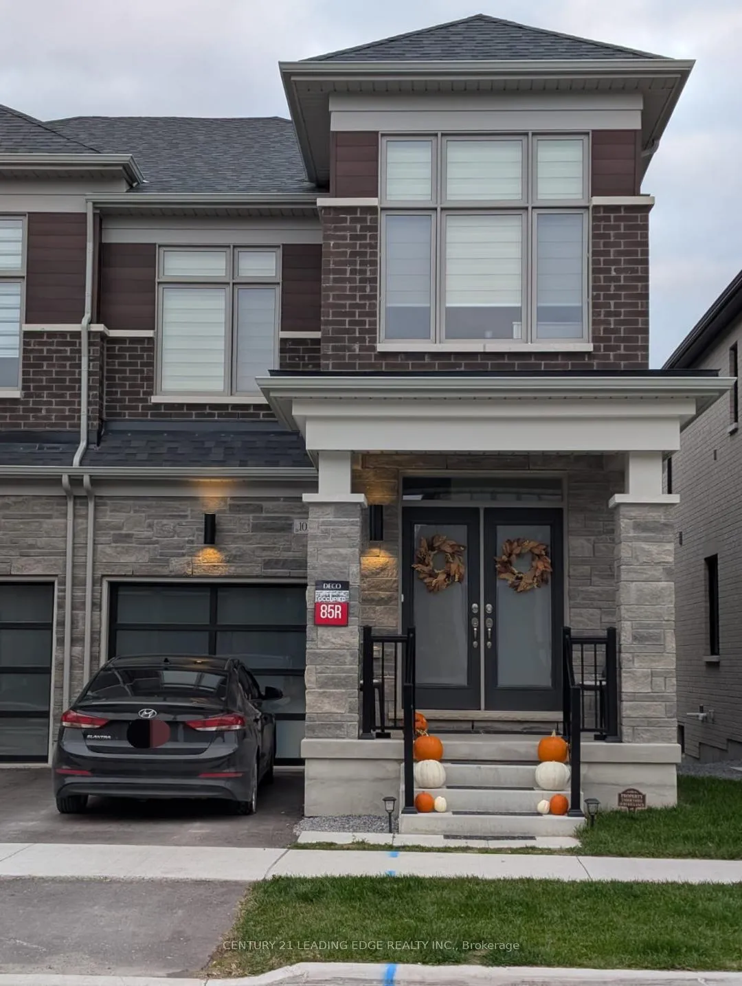 Photo 2 of 1031 Pisces Trail, Pickering, Rural Pickering — HOMEH