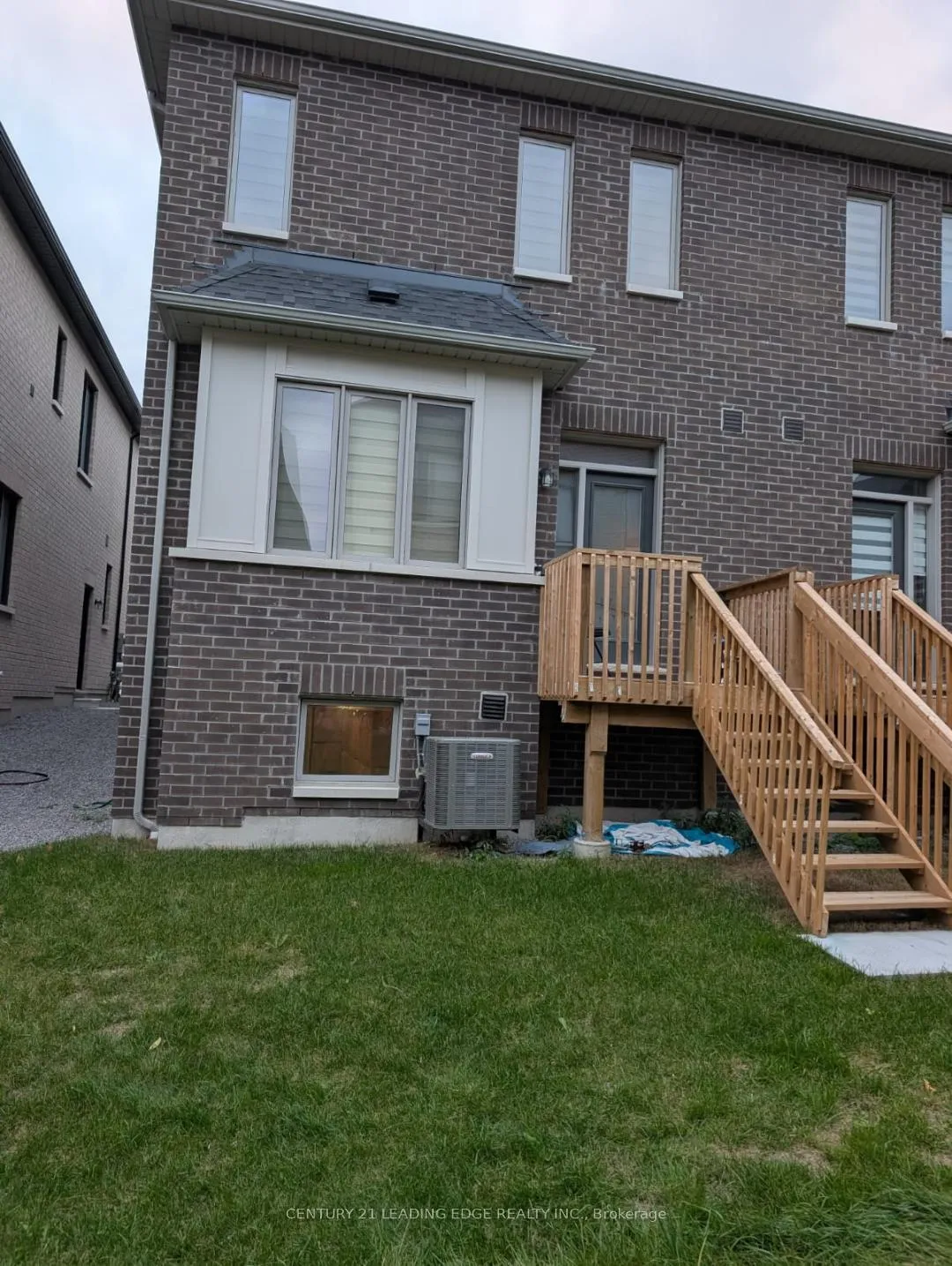 Photo 21 of 1031 Pisces Trail, Pickering, Rural Pickering — HOMEH