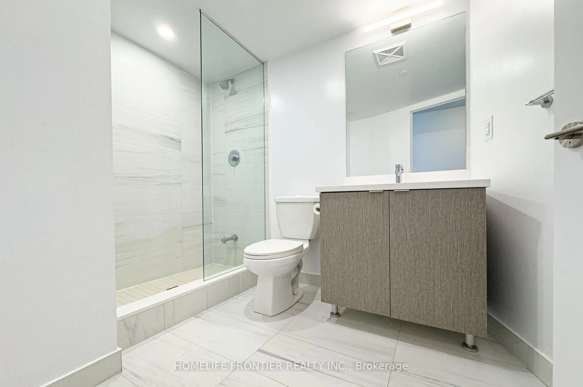Photo 5 of Unit 702, 219 Dundas Street E, Toronto, Church-Yonge Corridor — HOMEH
