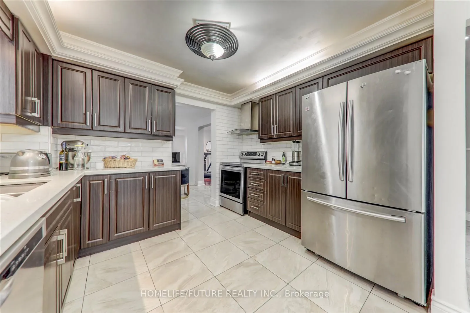 Photo 10 of 290 Braymore Boulevard, Scarborough, Rouge — HOMEH