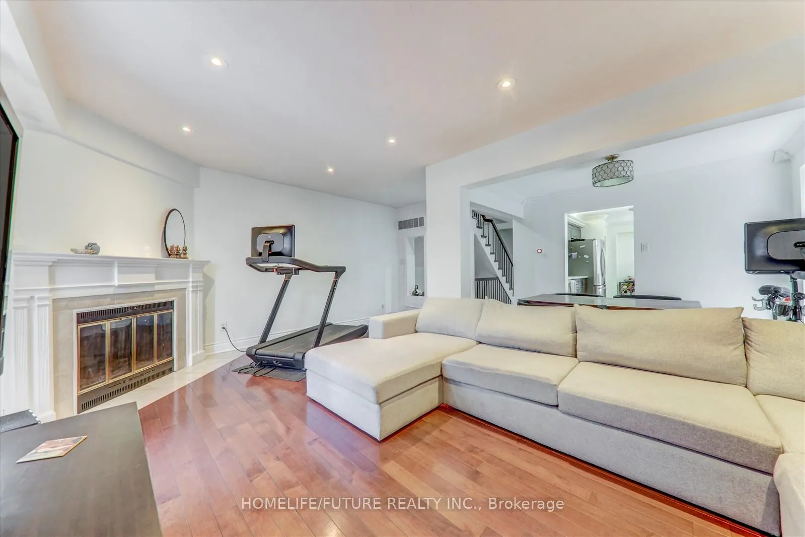 Photo 15 of 290 Braymore Boulevard, Scarborough, Rouge — HOMEH