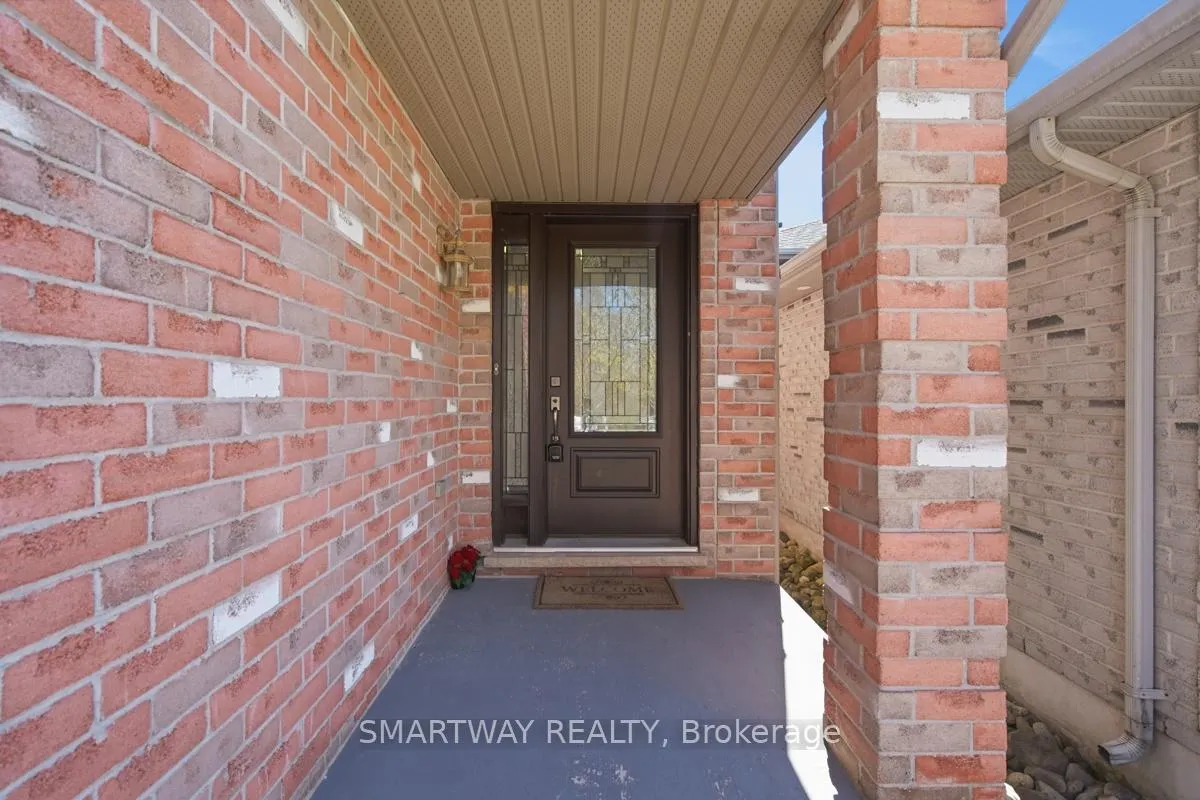 Photo 5 of 646 Ridgeview Drive, London, East A — HOMEH