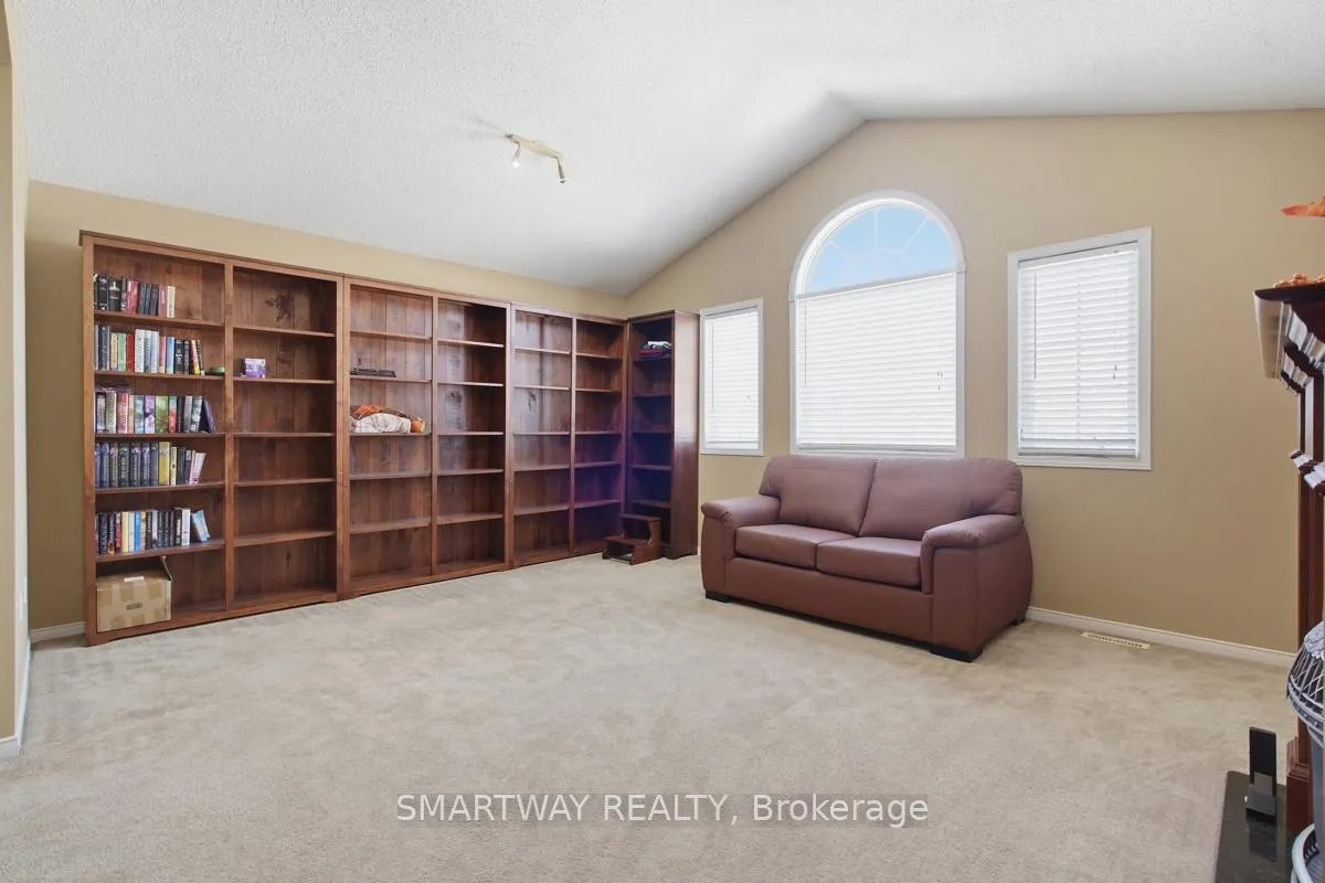 Photo 33 of 646 Ridgeview Drive, London, East A — HOMEH