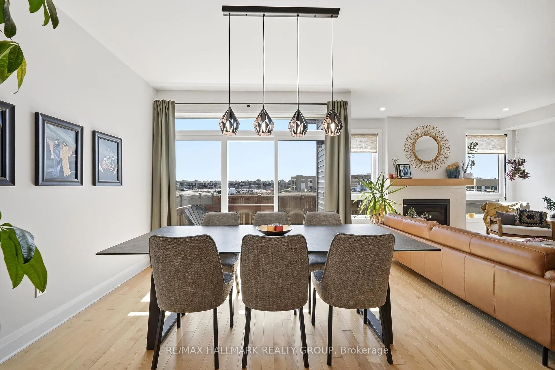 Photo 10 of 540 Bobolink Ridge, Ottawa, Stittsville (South) — HOMEH