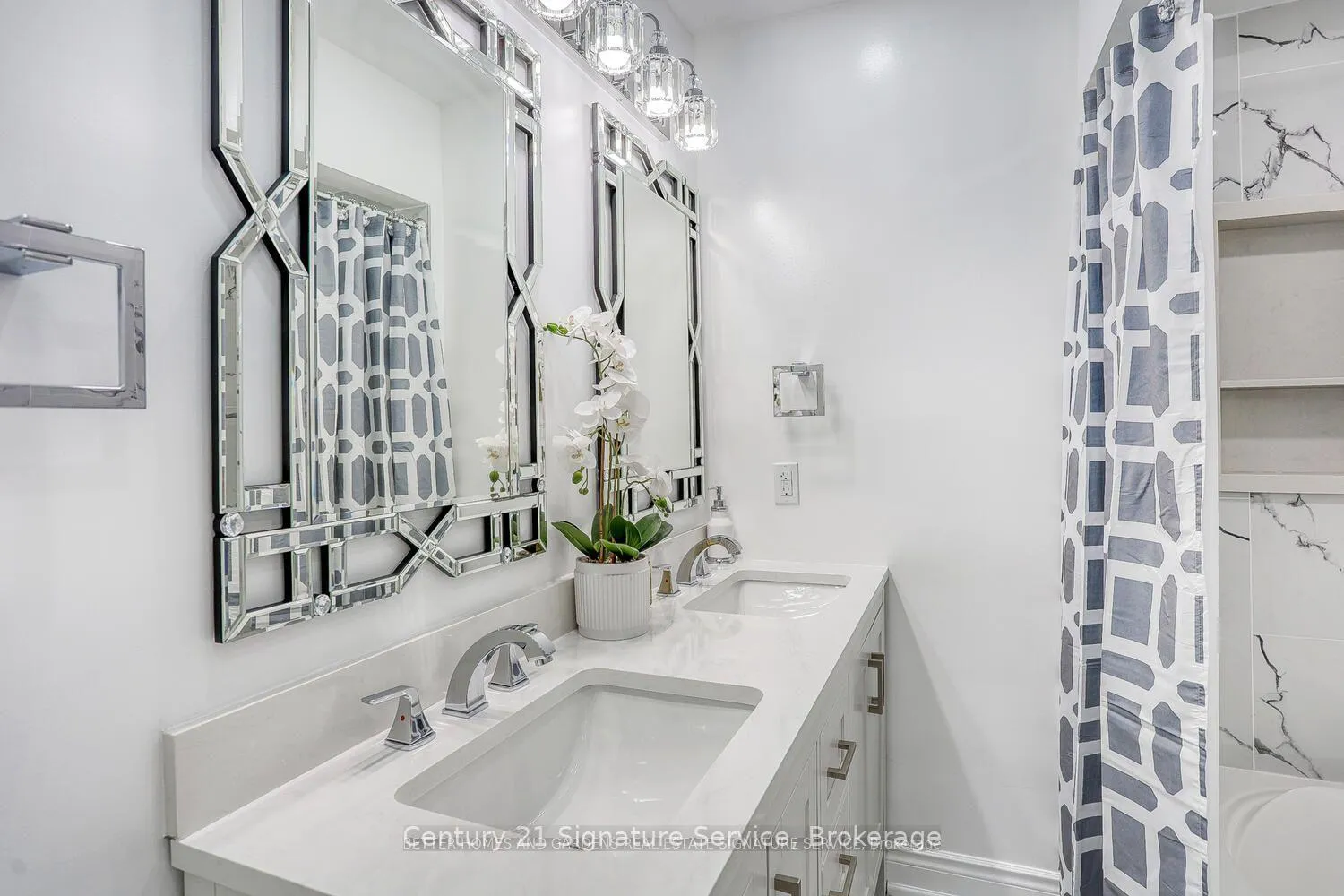 Photo 19 of 756 Breezy Drive, Pickering, West Shore — HOMEH