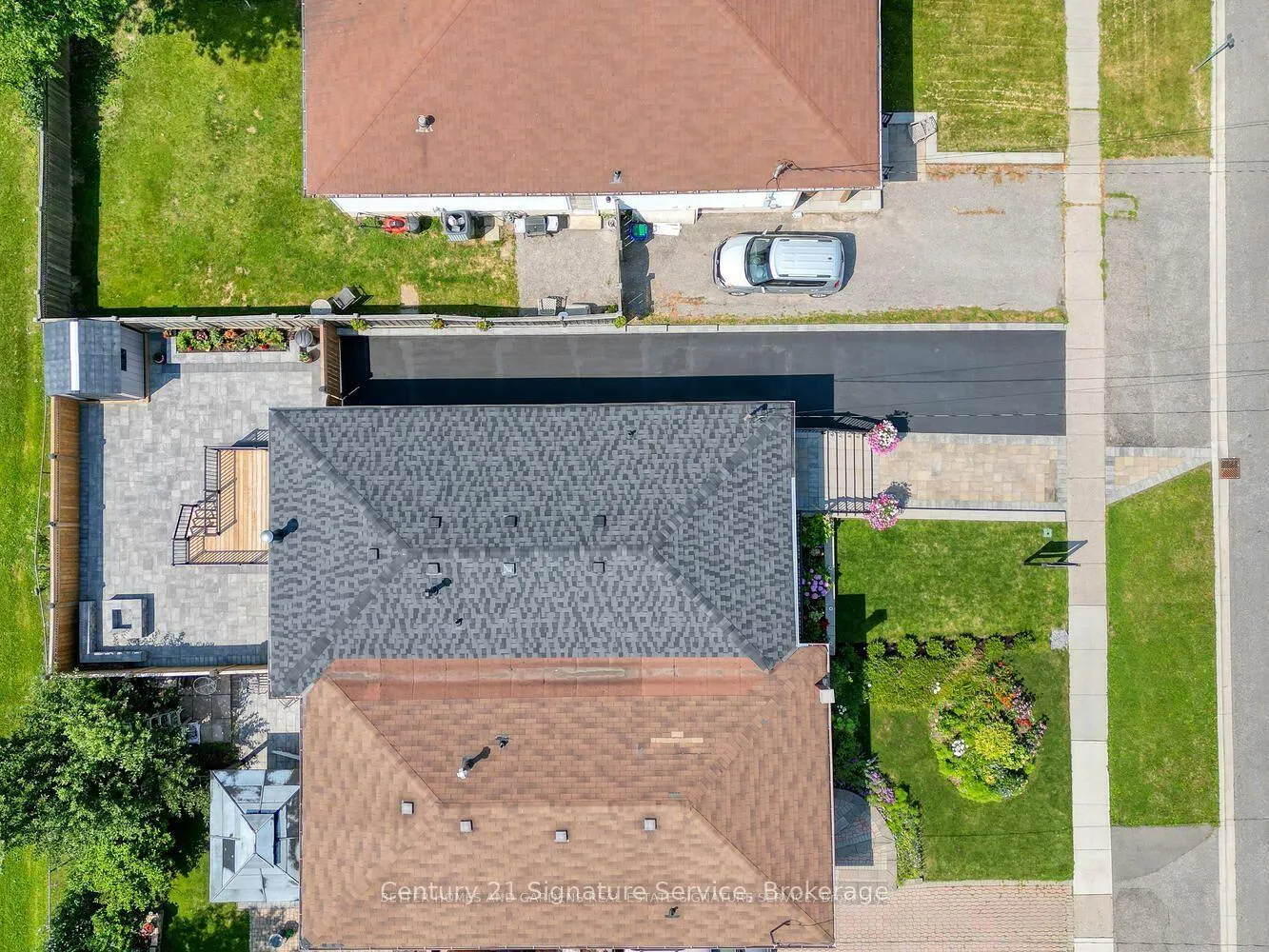 Photo 30 of 756 Breezy Drive, Pickering, West Shore — HOMEH
