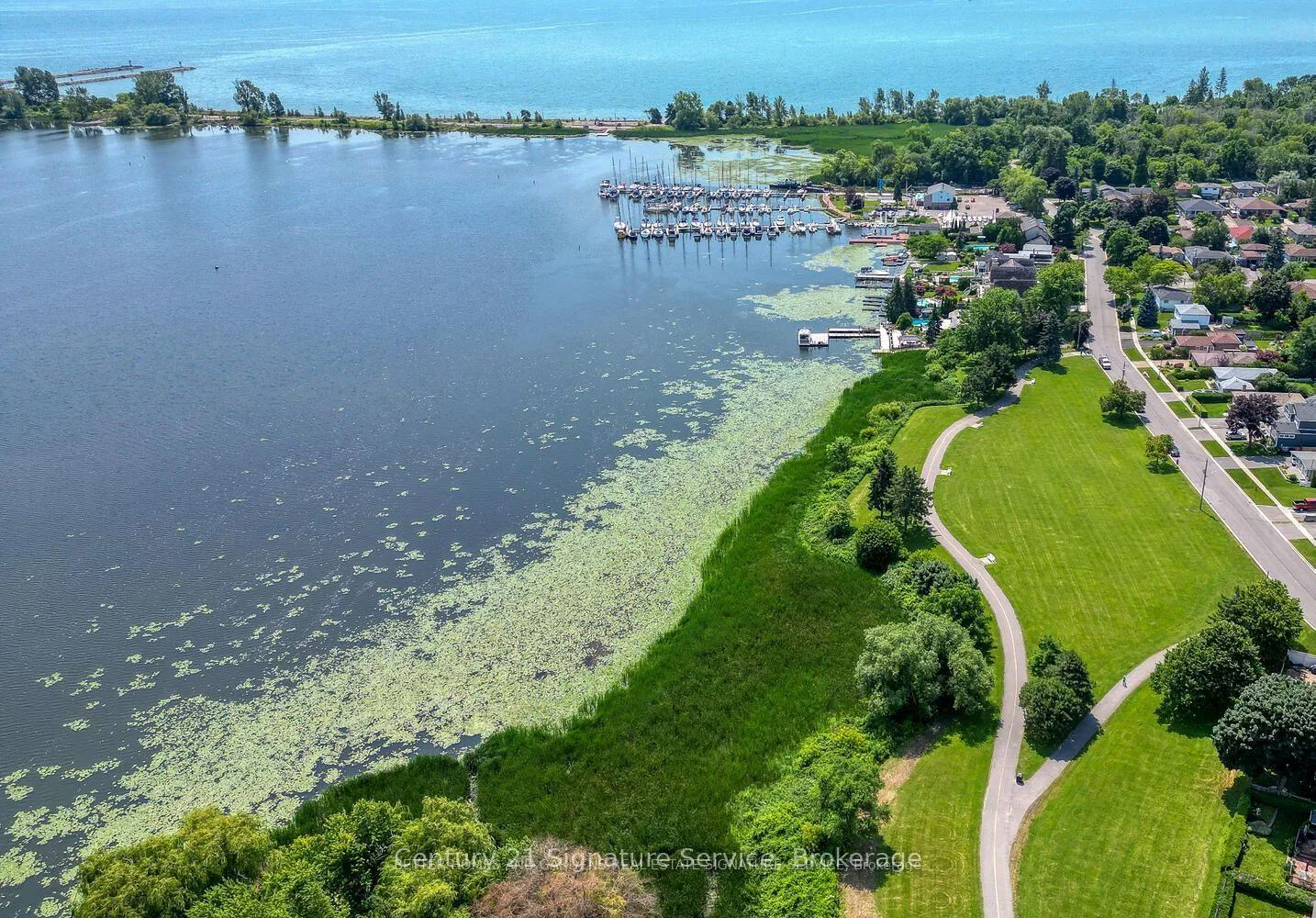 Photo 34 of 756 Breezy Drive, Pickering, West Shore — HOMEH