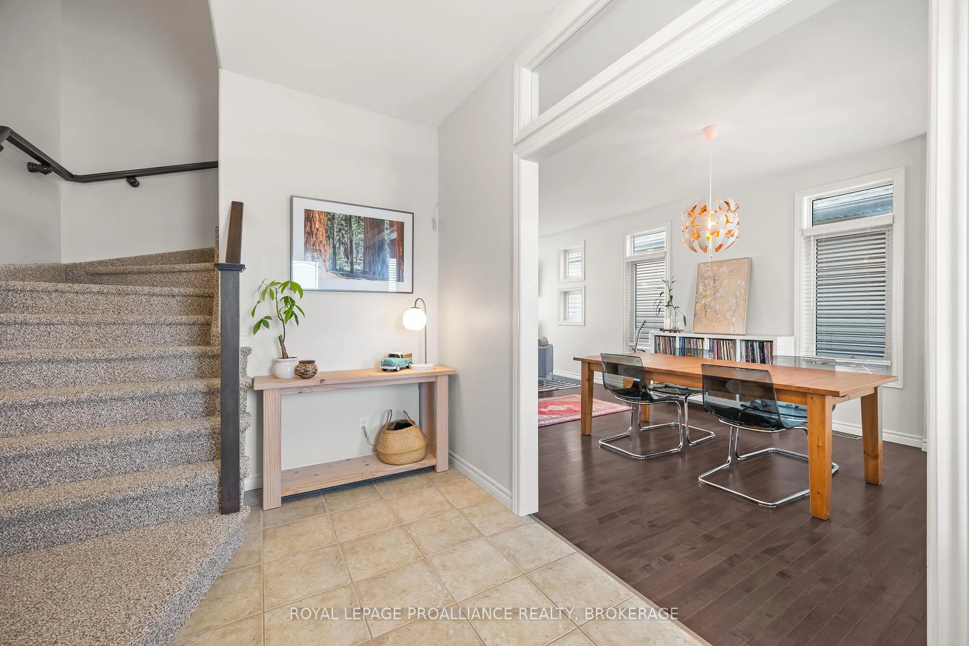 Photo 6 of 1233 Crossfield Avenue, Kingston, City Northwest — HOMEH