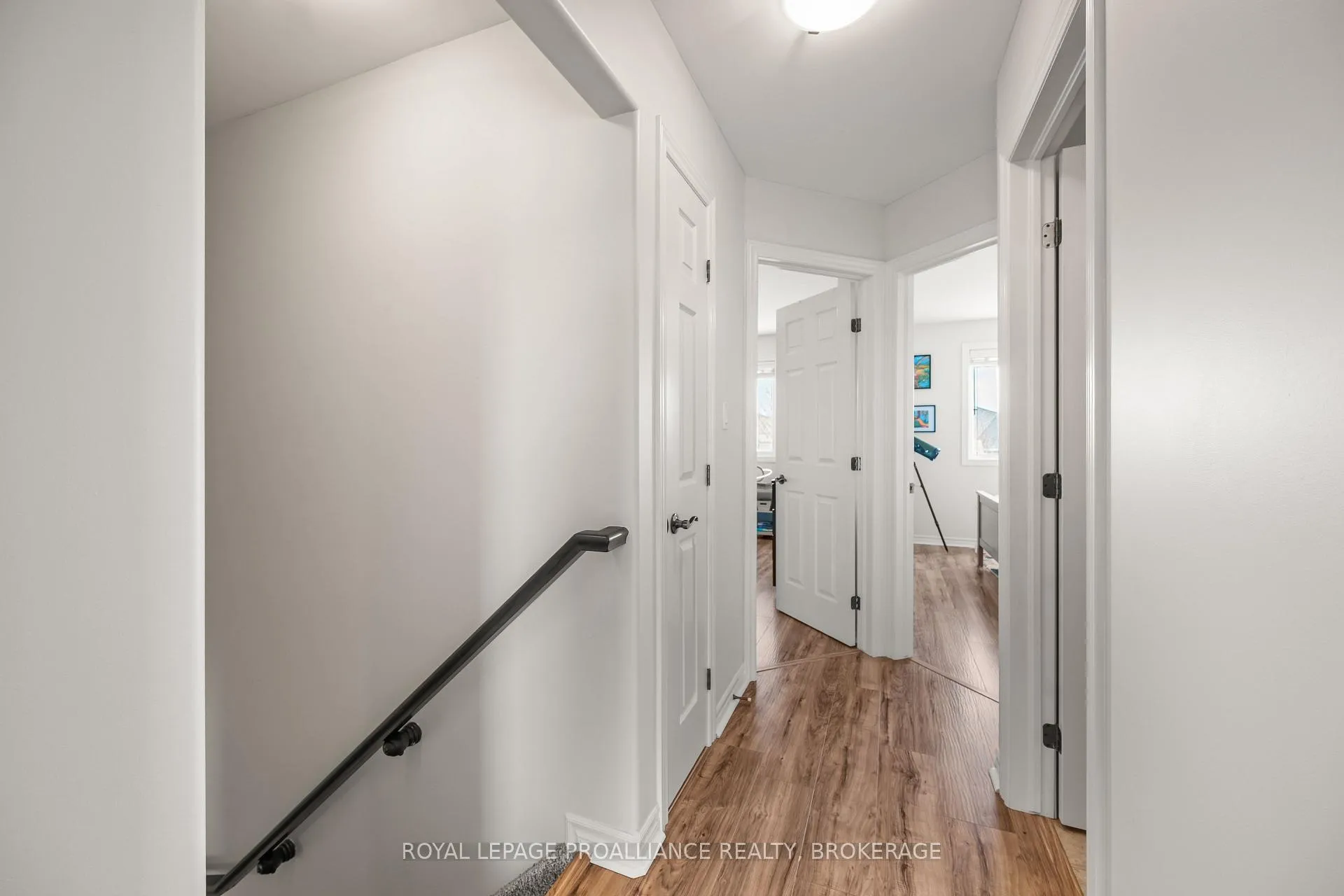 Photo 19 of 1233 Crossfield Avenue, Kingston, City Northwest — HOMEH