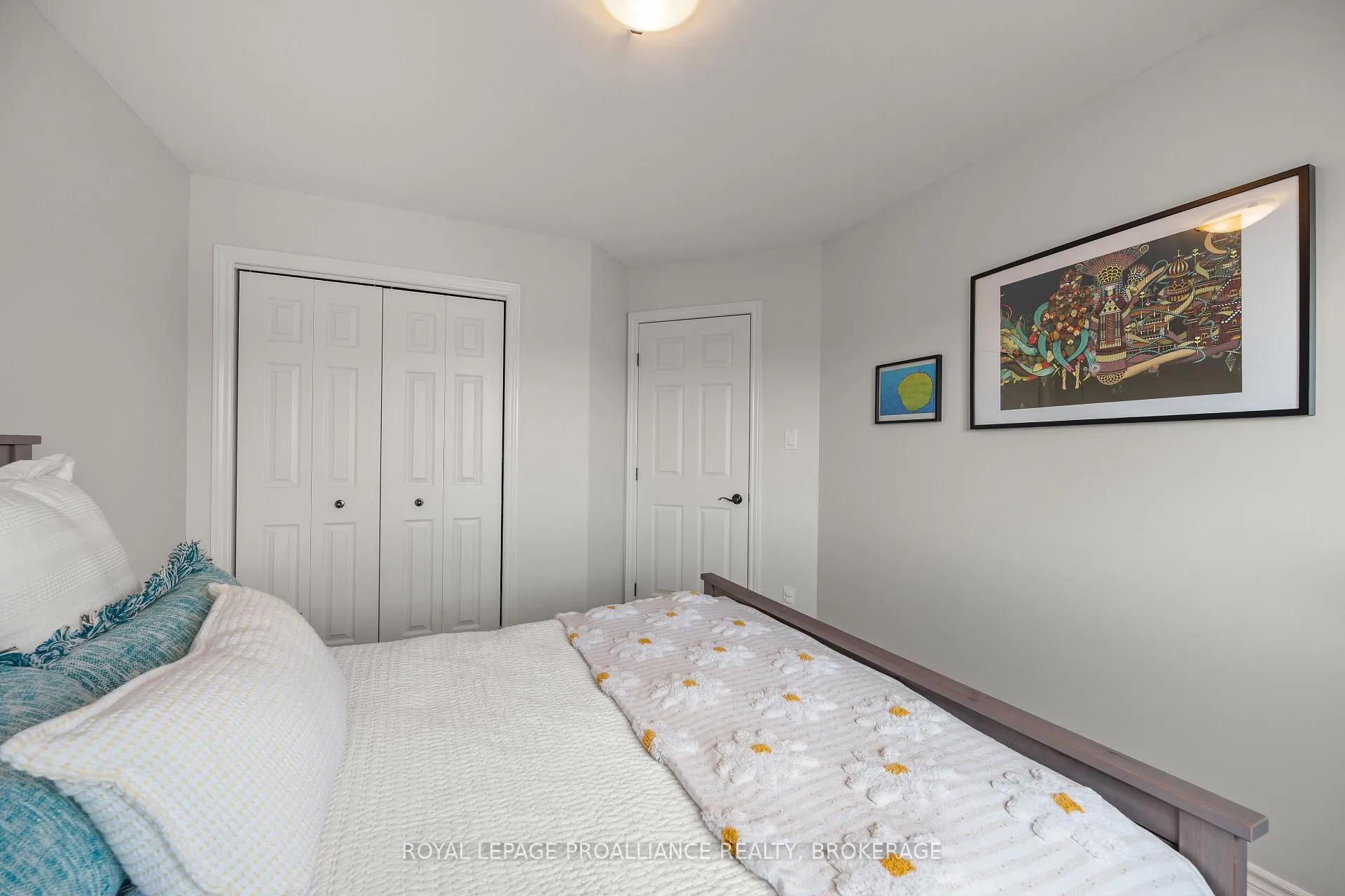 Photo 27 of 1233 Crossfield Avenue, Kingston, City Northwest — HOMEH