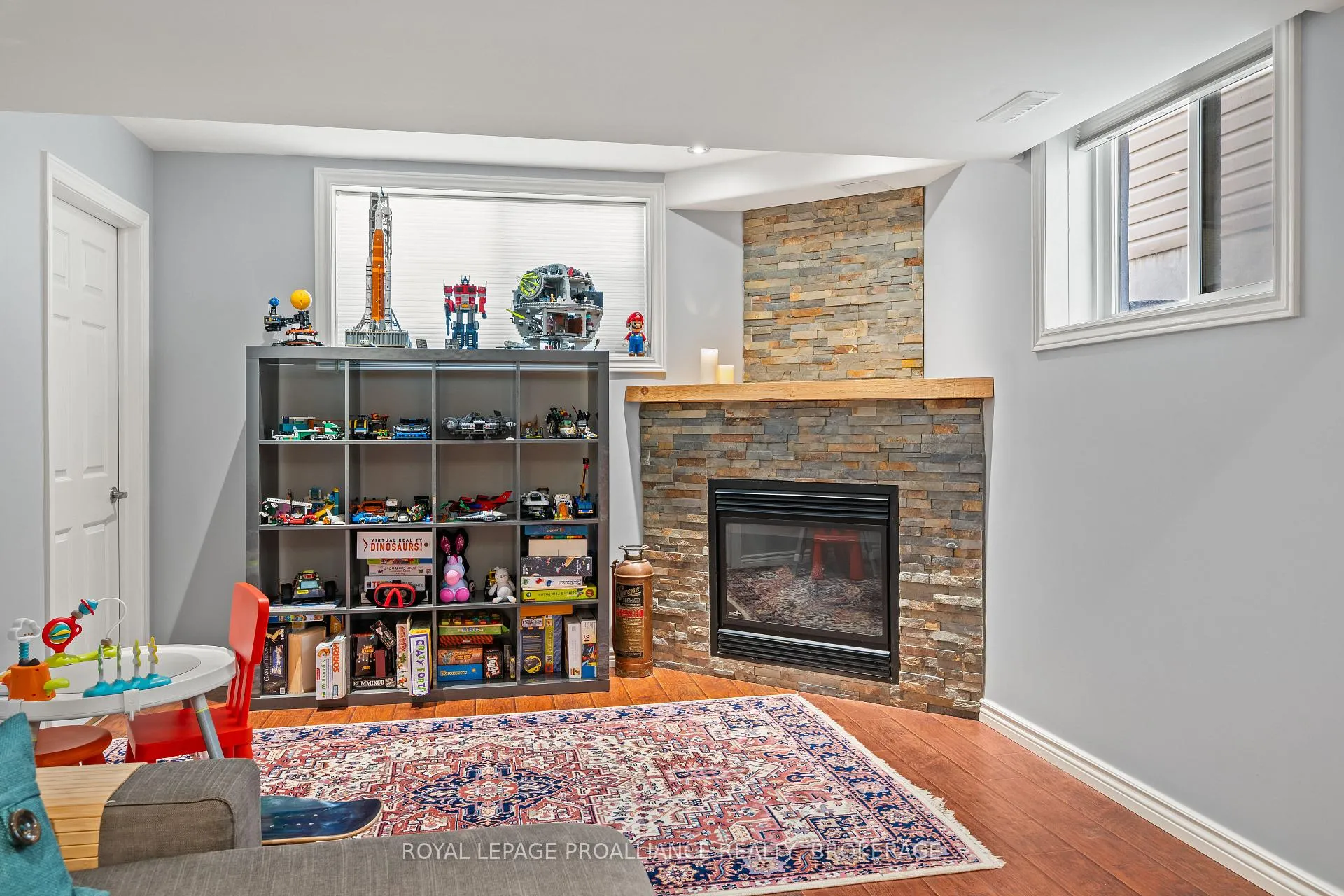 Photo 36 of 1233 Crossfield Avenue, Kingston, City Northwest — HOMEH