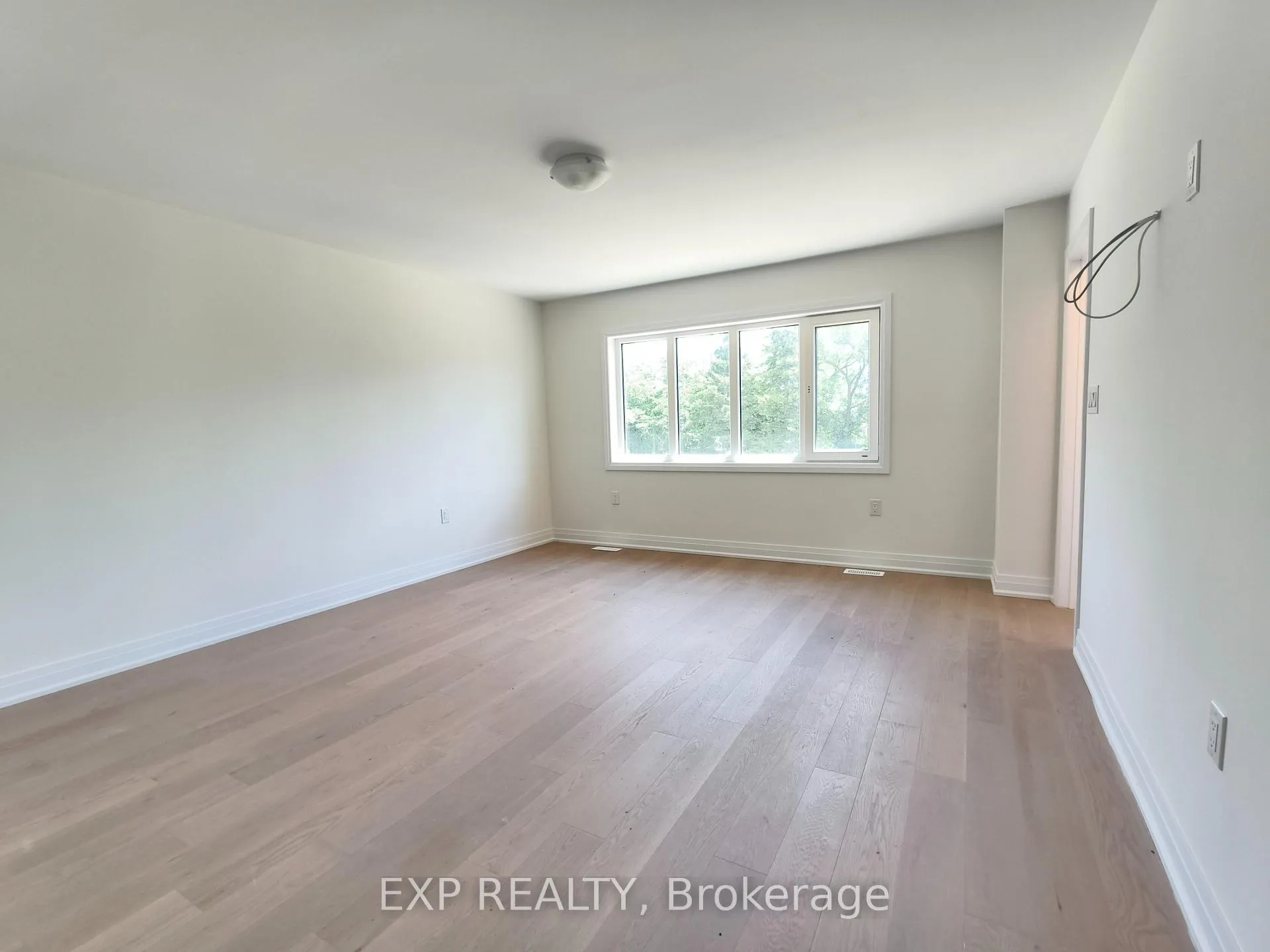 Photo 20 of 7 Dagenham Drive, Whitby, Williamsburg — HOMEH