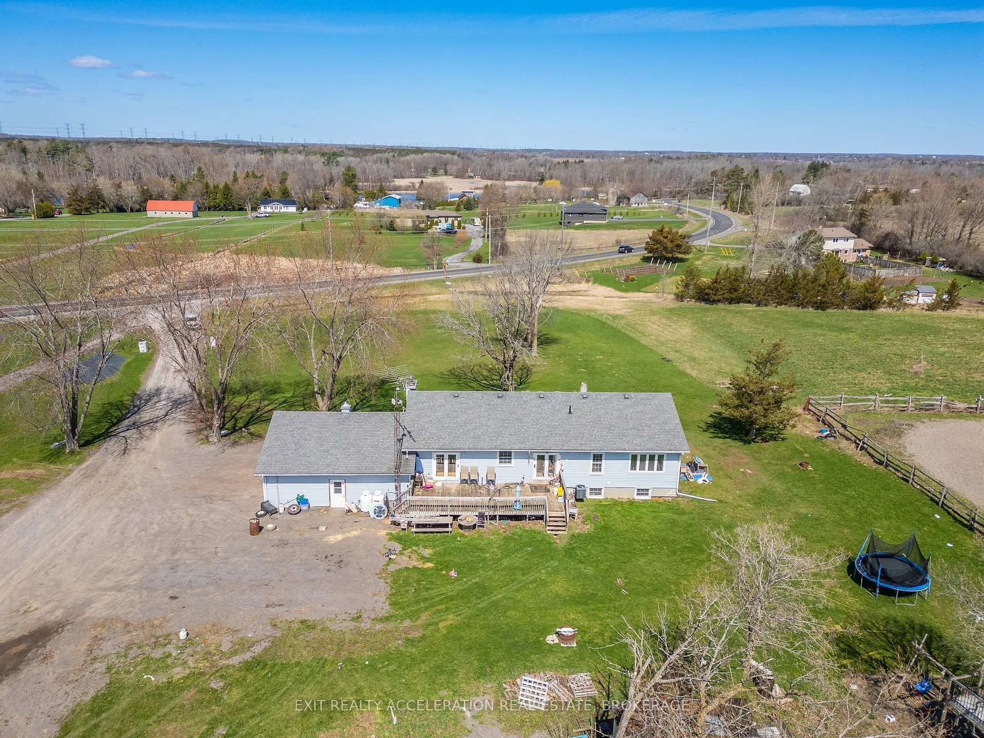 Photo 32 of 804 County Rd 9, Greater Napanee — HOMEH