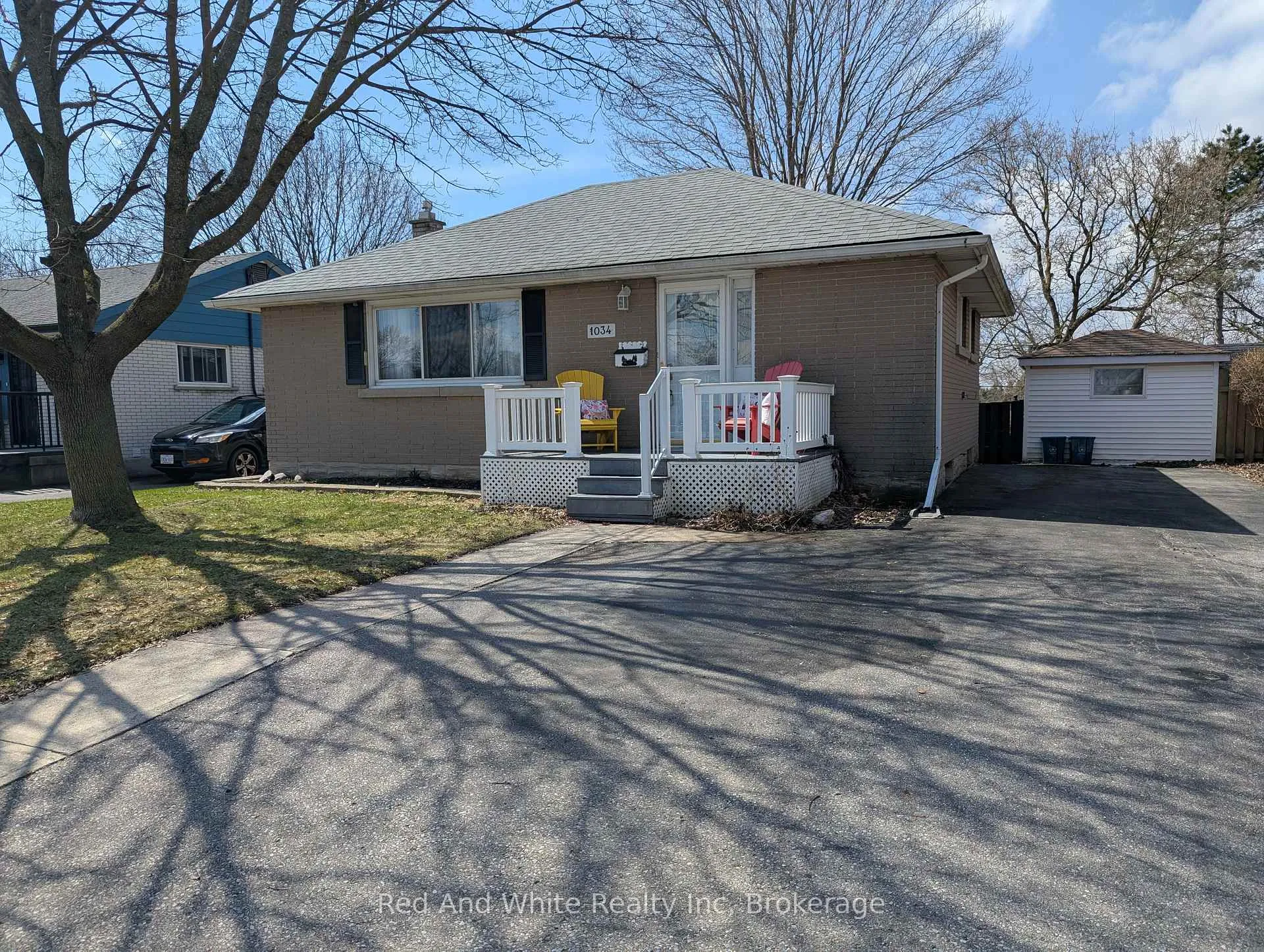 Photo 3 of 1034 Winterhalt Avenue, Cambridge — HOMEH