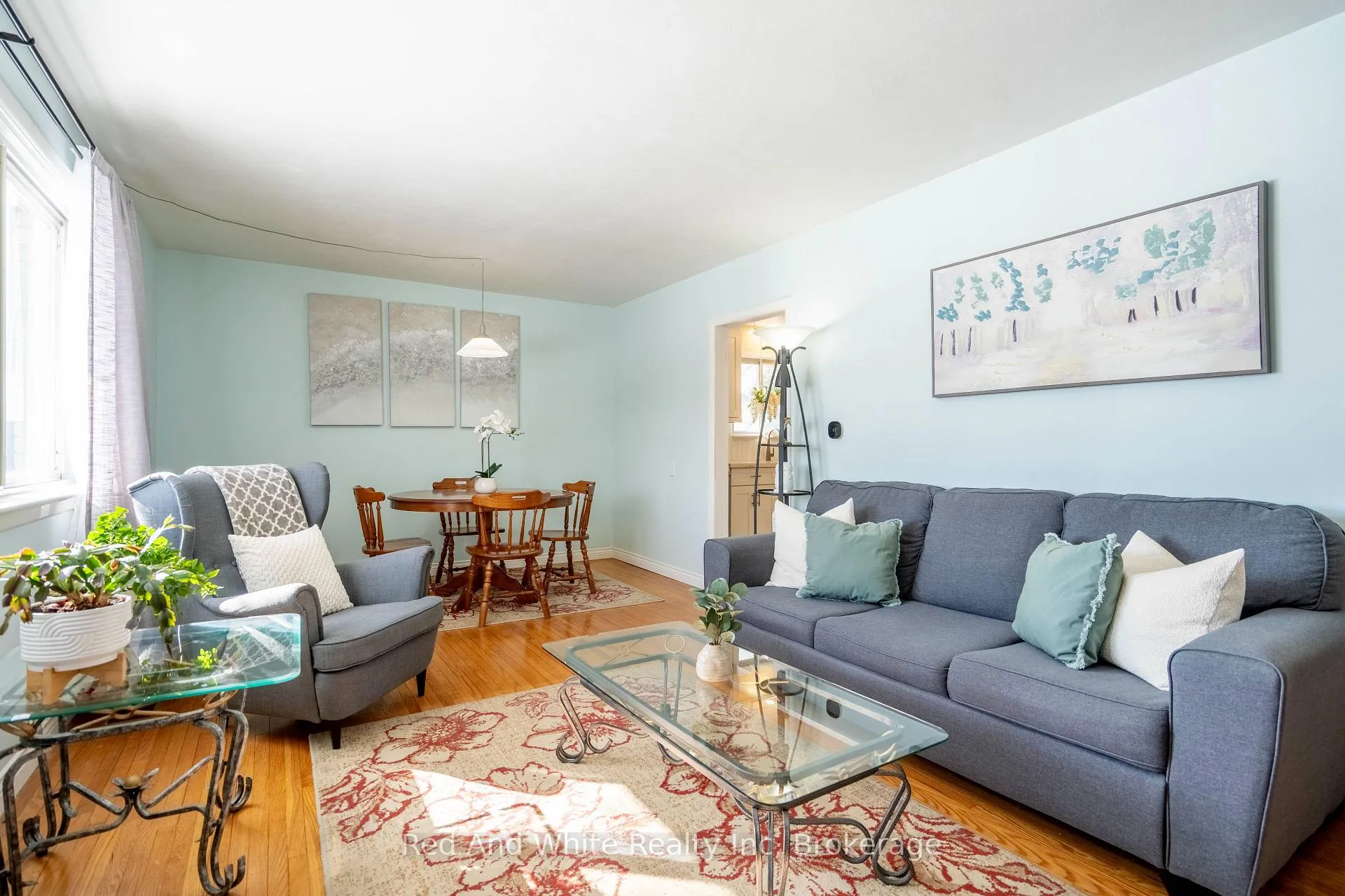 Photo 7 of 1034 Winterhalt Avenue, Cambridge — HOMEH