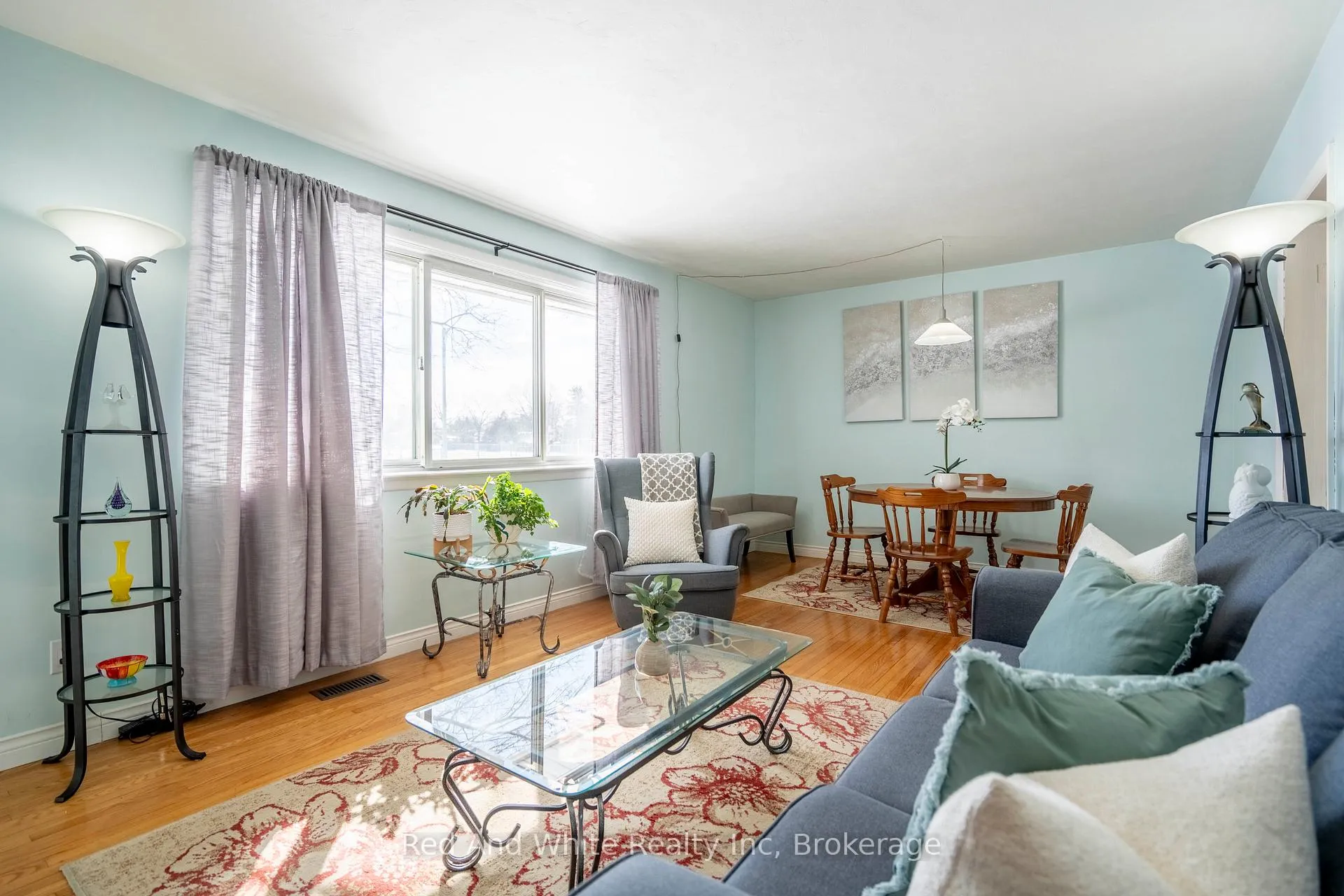 Photo 9 of 1034 Winterhalt Avenue, Cambridge — HOMEH