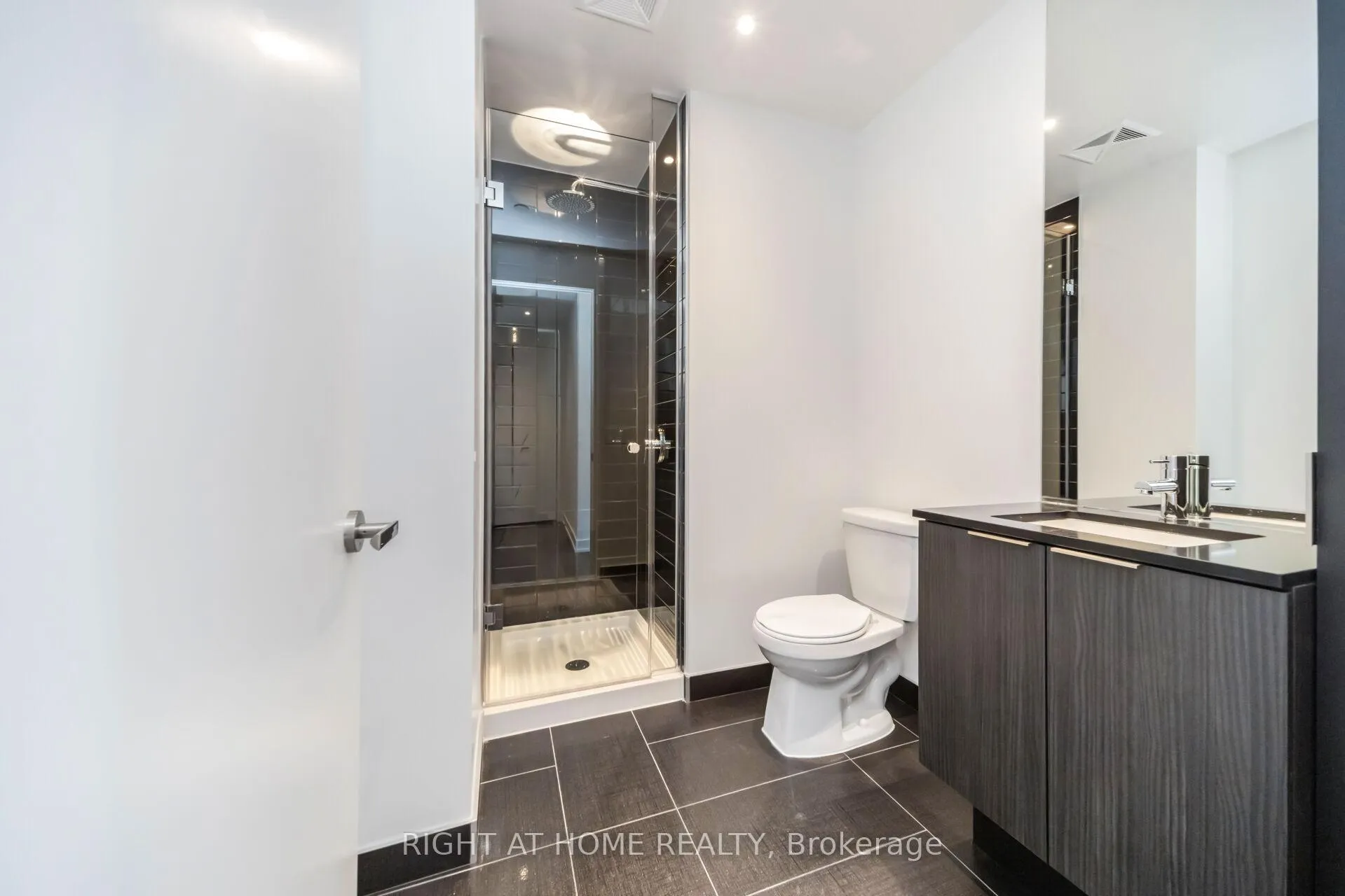 Photo 20 of Unit 3111, 448 Burmhamthorpe Road, Mississauga, City Centre — HOMEH