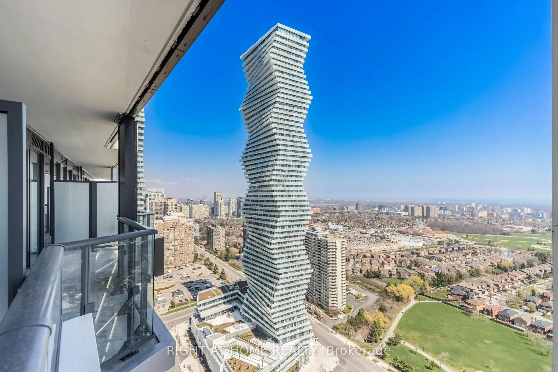 Photo 29 of Unit 3111, 448 Burmhamthorpe Road, Mississauga, City Centre — HOMEH