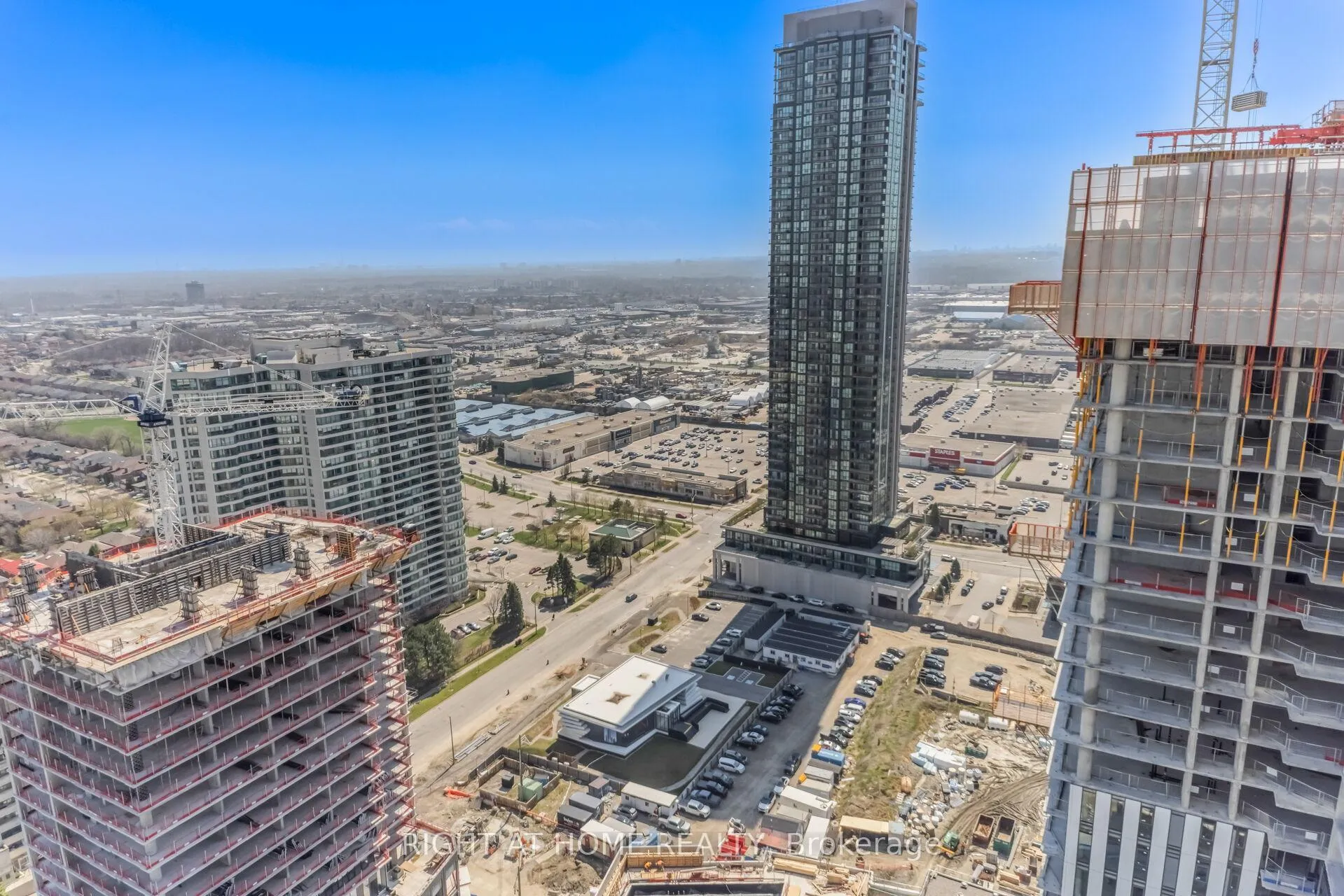 Photo 36 of Unit 3111, 448 Burmhamthorpe Road, Mississauga, City Centre — HOMEH