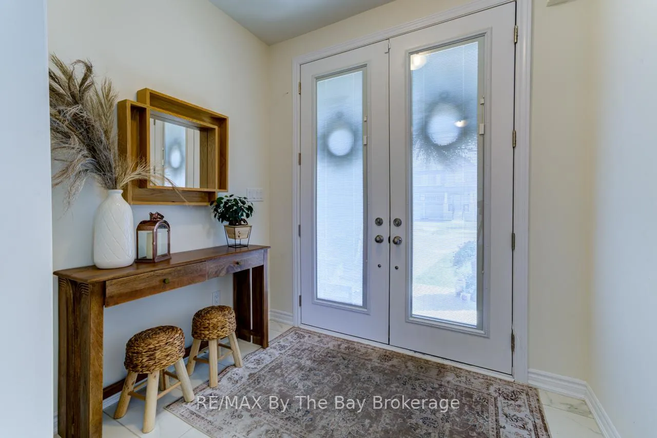 Photo 6 of 33 Nicort Road, Wasaga Beach — HOMEH