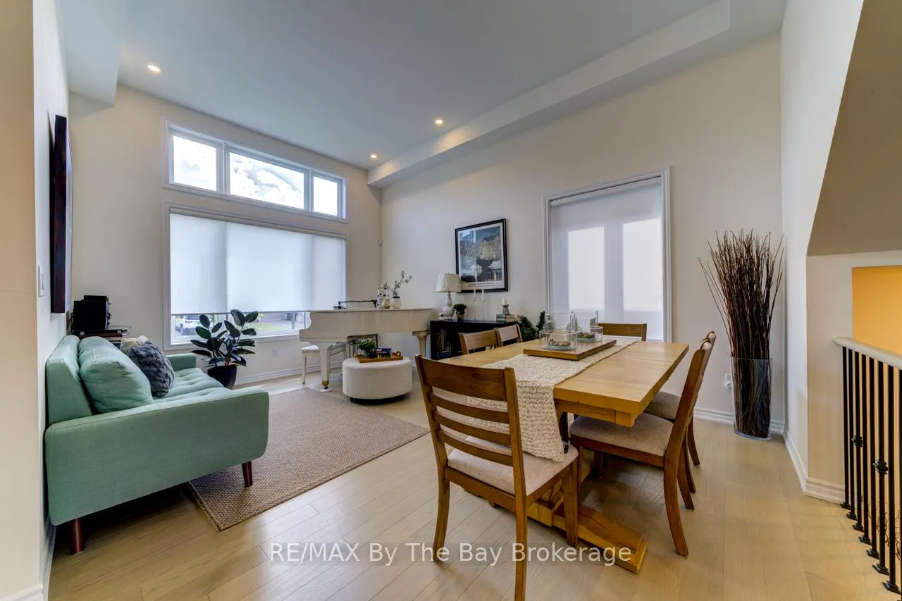 Photo 8 of 33 Nicort Road, Wasaga Beach — HOMEH