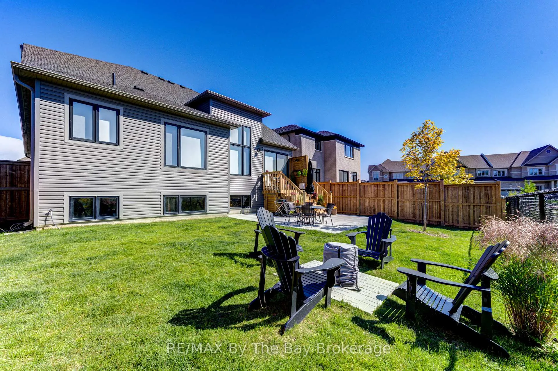 Photo 33 of 33 Nicort Road, Wasaga Beach — HOMEH