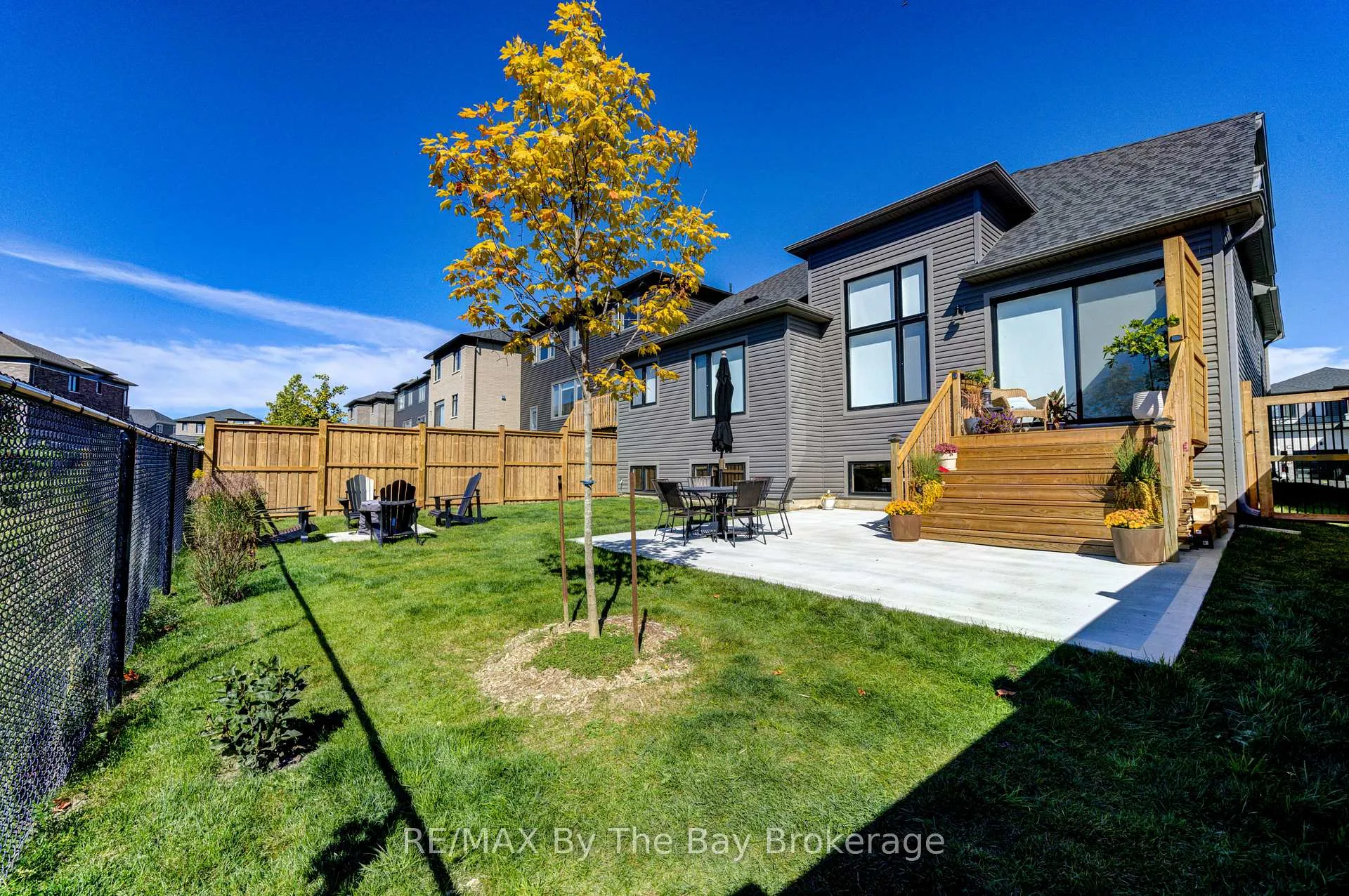 Photo 34 of 33 Nicort Road, Wasaga Beach — HOMEH