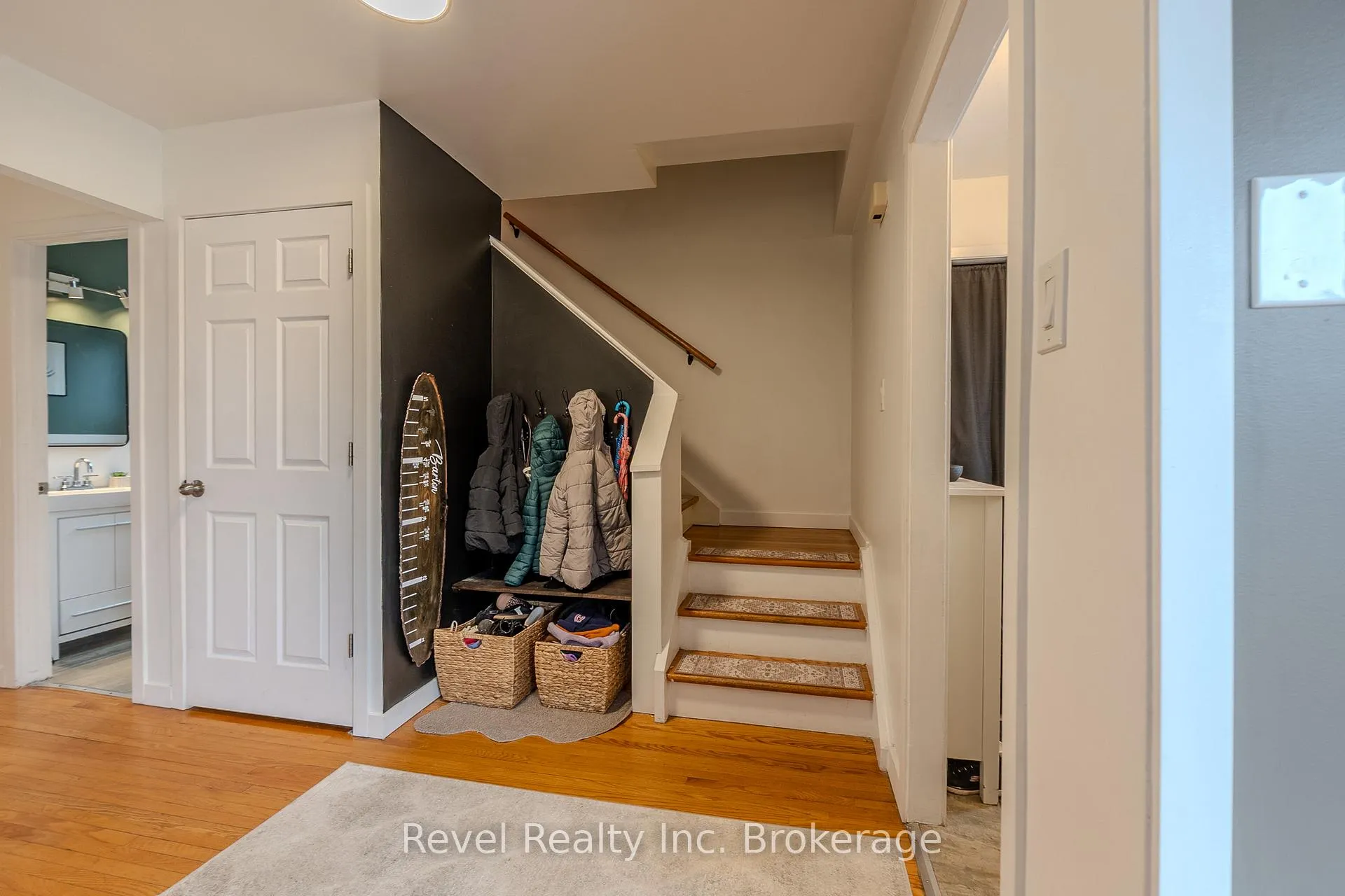 Photo 5 of 272 Giroux Street, North Bay, Widdifield — HOMEH