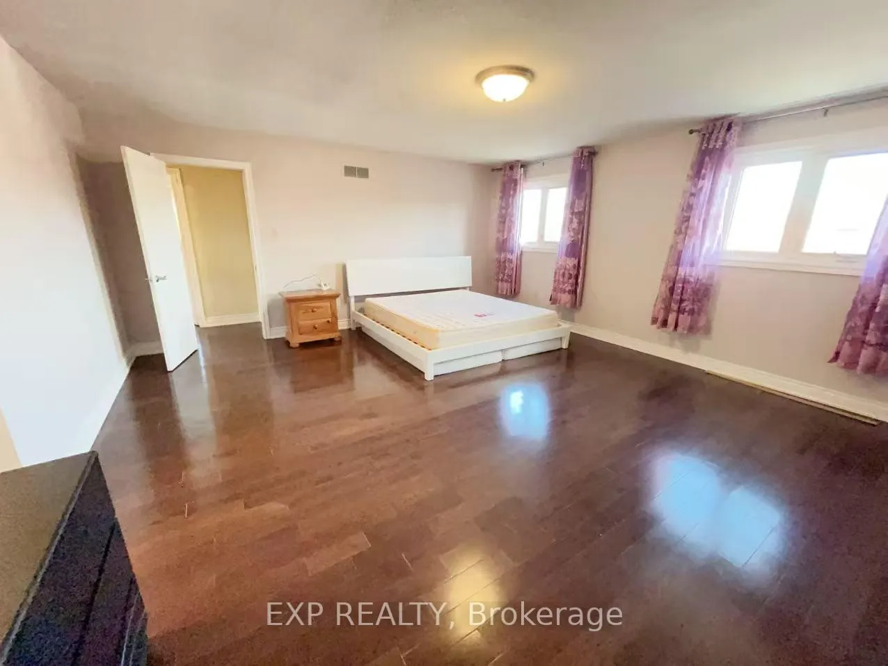 Photo 10 of 179 Elson Street, Markham, Middlefield — HOMEH