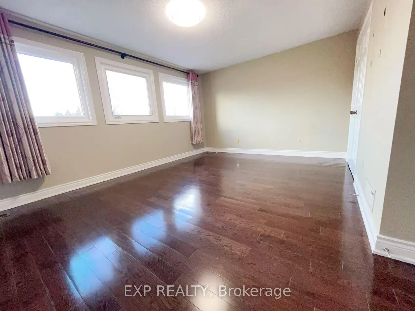 Photo 18 of 179 Elson Street, Markham, Middlefield — HOMEH