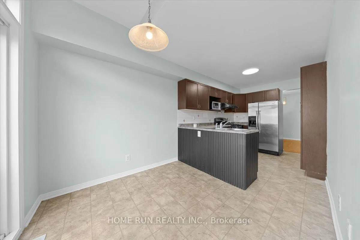 Photo 21 of 294 Applecross Crescent, Ottawa, Kanata - Morgan's Grant/South March — HOMEH