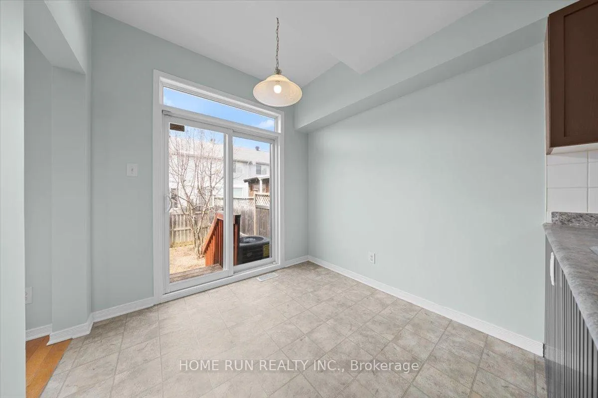 Photo 22 of 294 Applecross Crescent, Ottawa, Kanata - Morgan's Grant/South March — HOMEH
