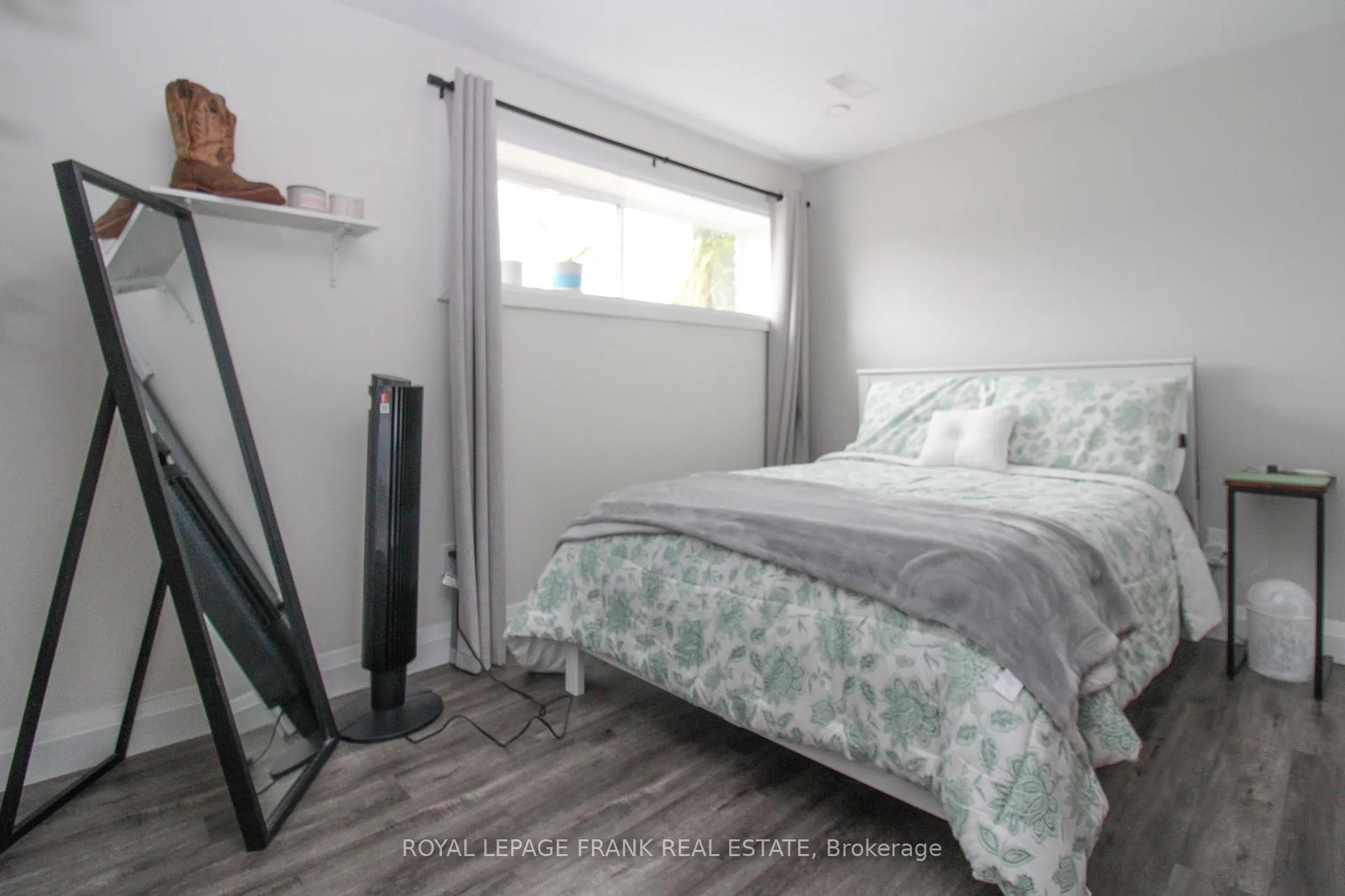 Photo 8 of 185 Milroy (Lower Unit) Drive, Peterborough, Northcrest Ward 5 — HOMEH
