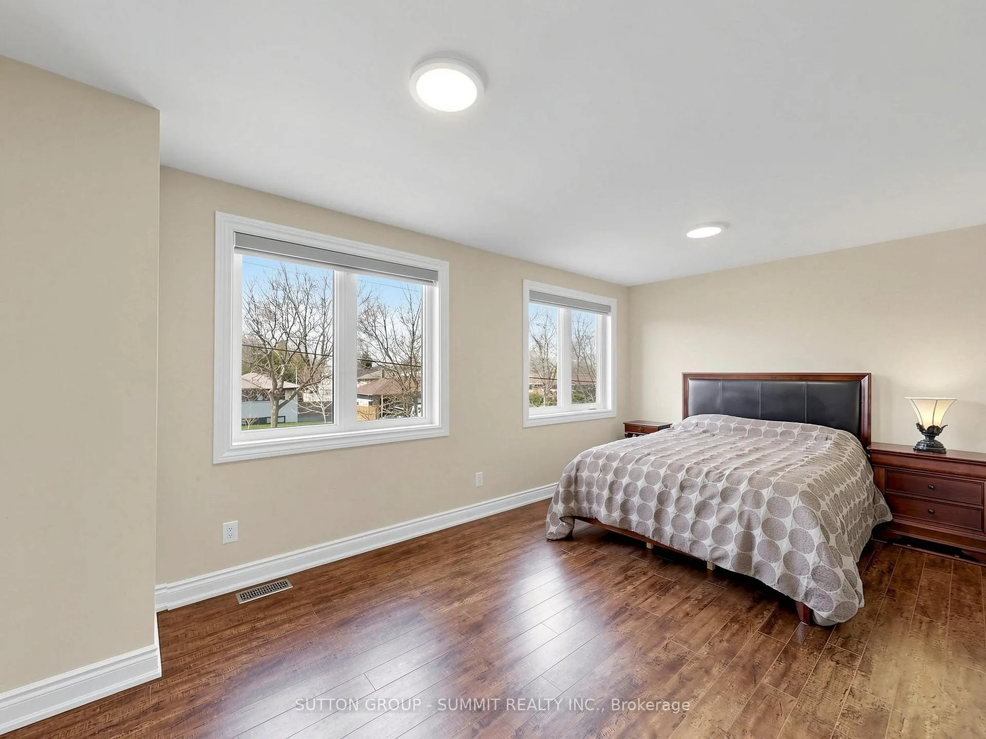 Photo 25 of 3485 Cawthra Road, Mississauga, Applewood — HOMEH